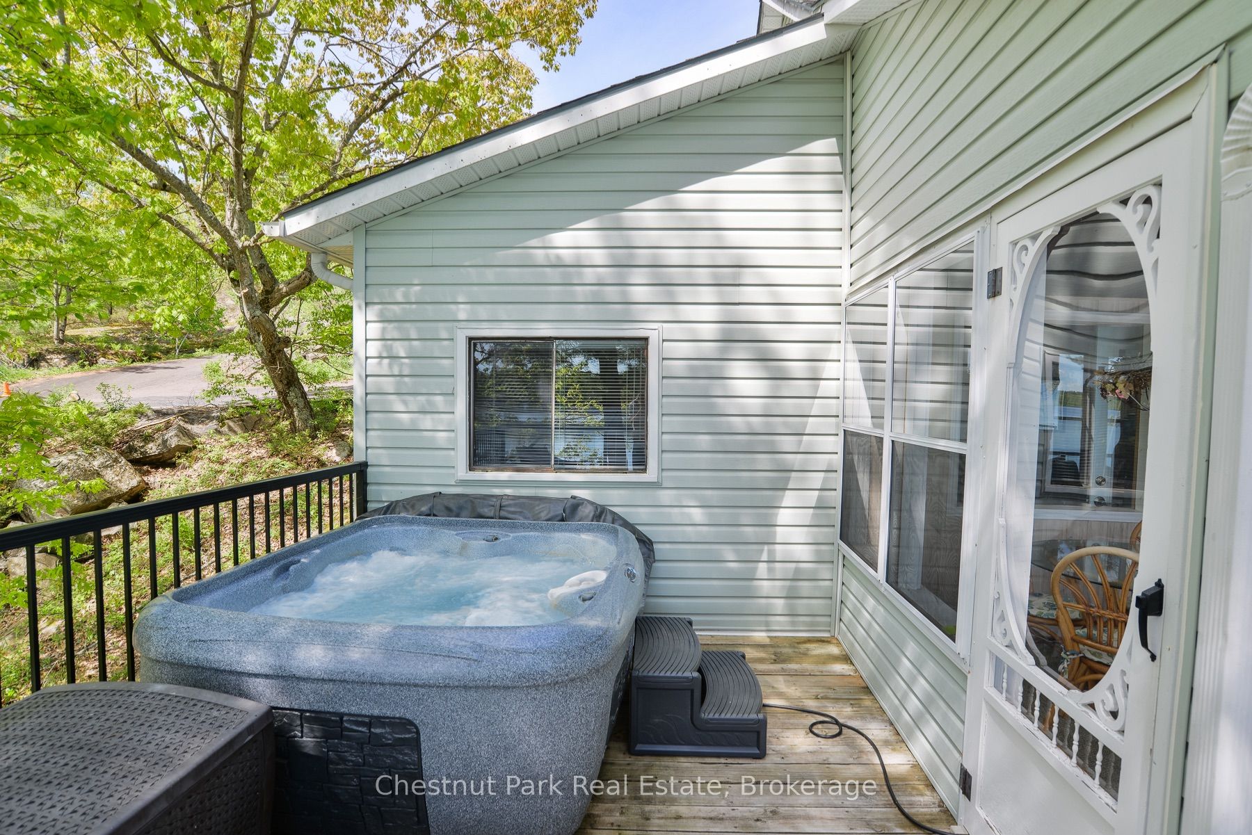 4458 Riverview Drive Property Photo 10