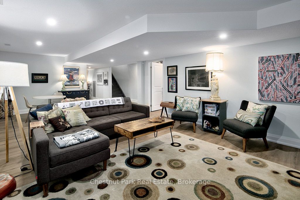 72 Hughes Street Property Photo 28