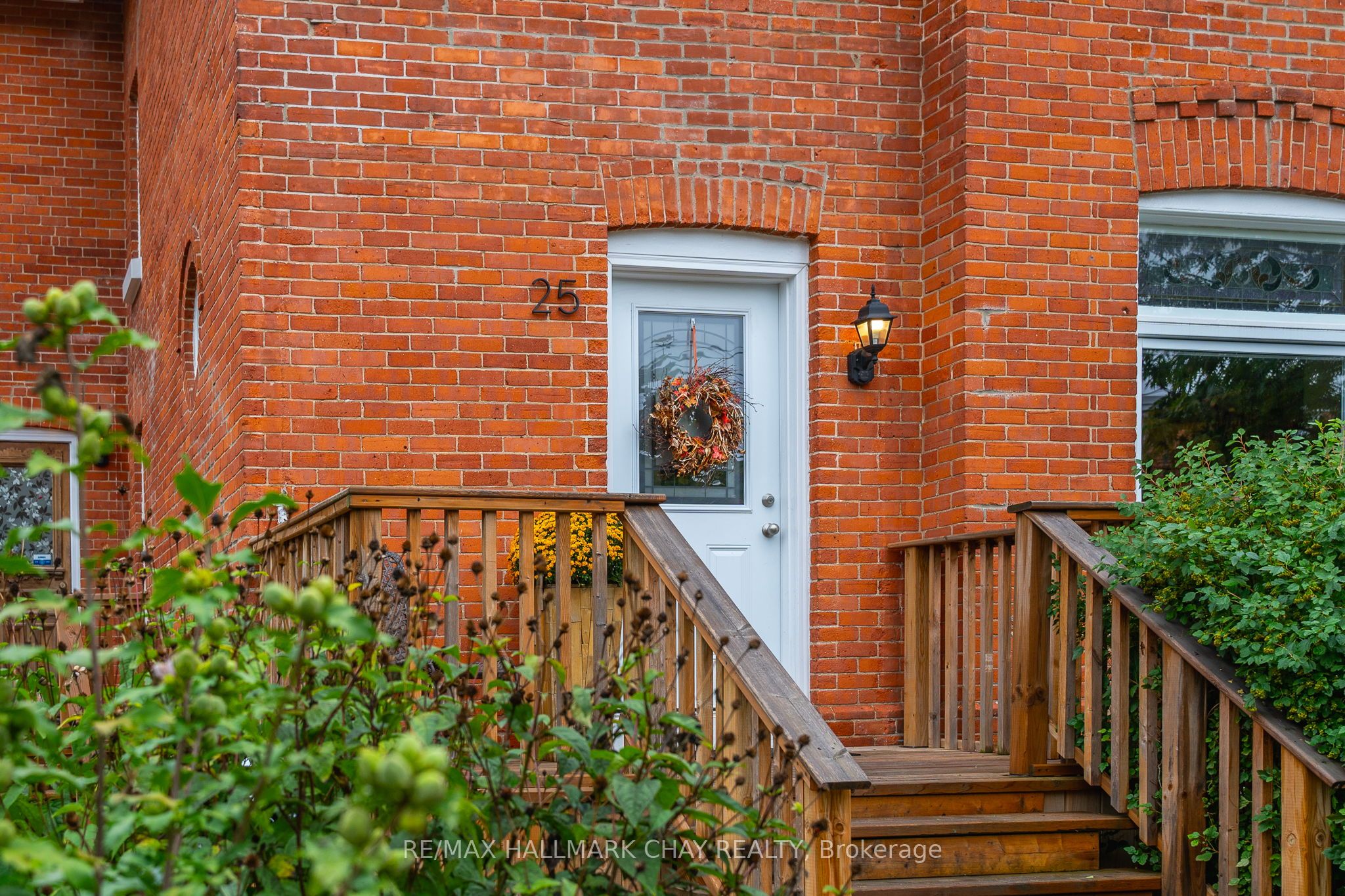 25 William Street Property Photo 3