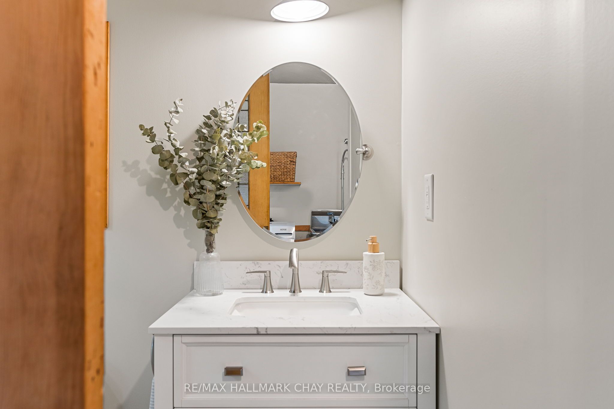 25 William Street Property Photo 21
