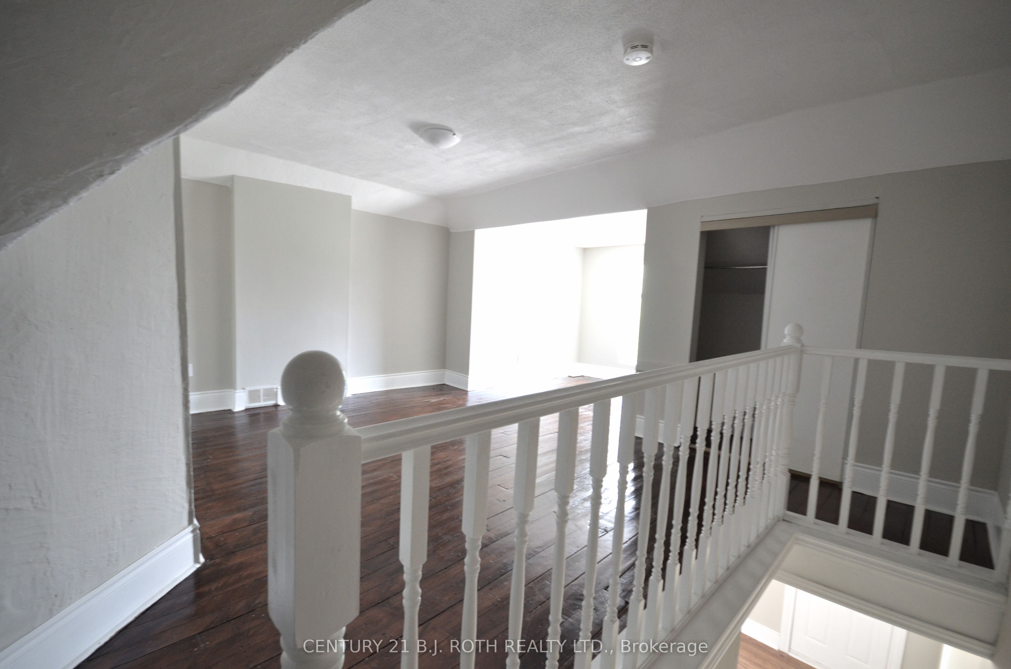 73 High Street Property Photo 25