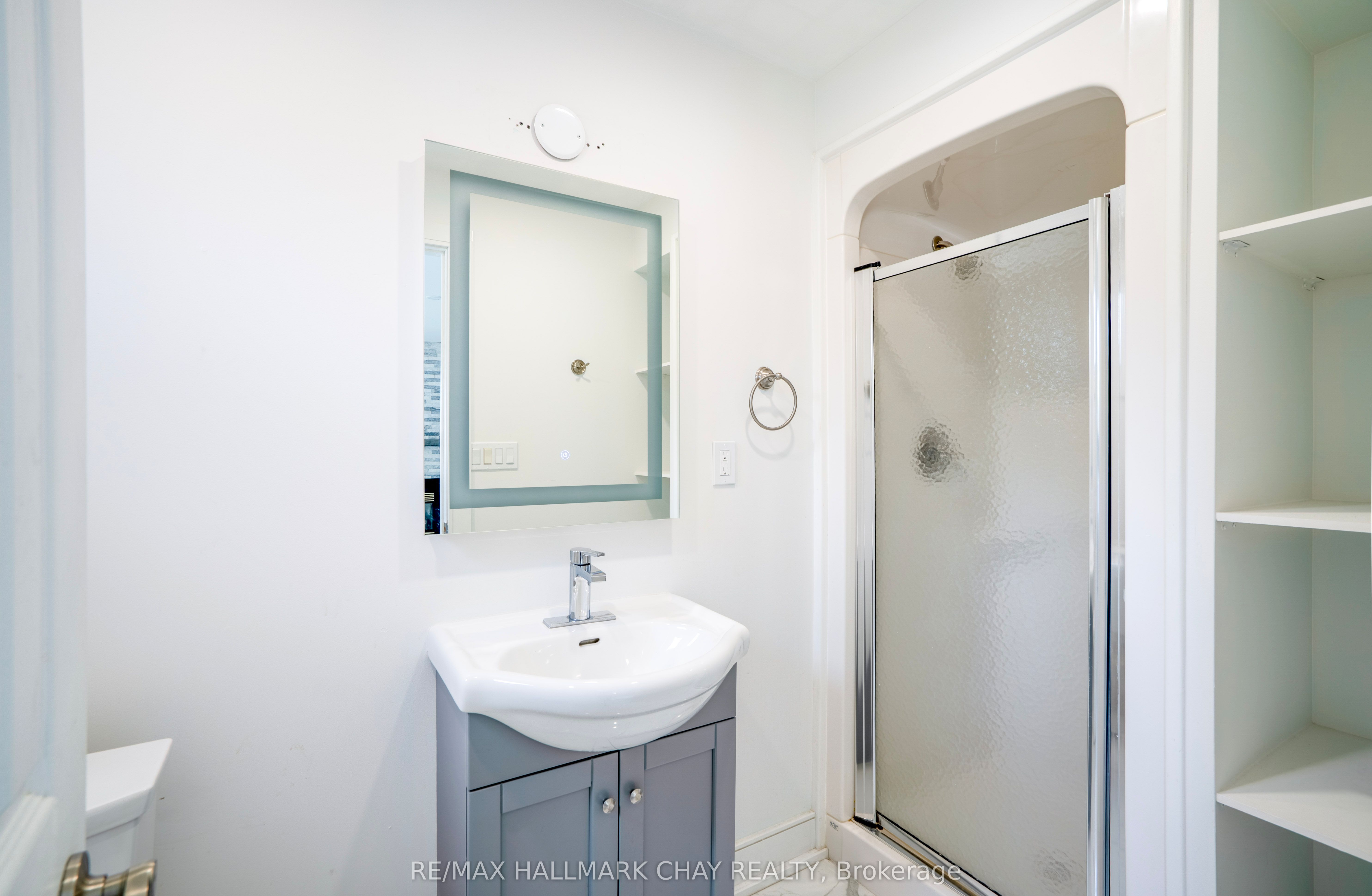 72 Jane Crescent Property Photo 7