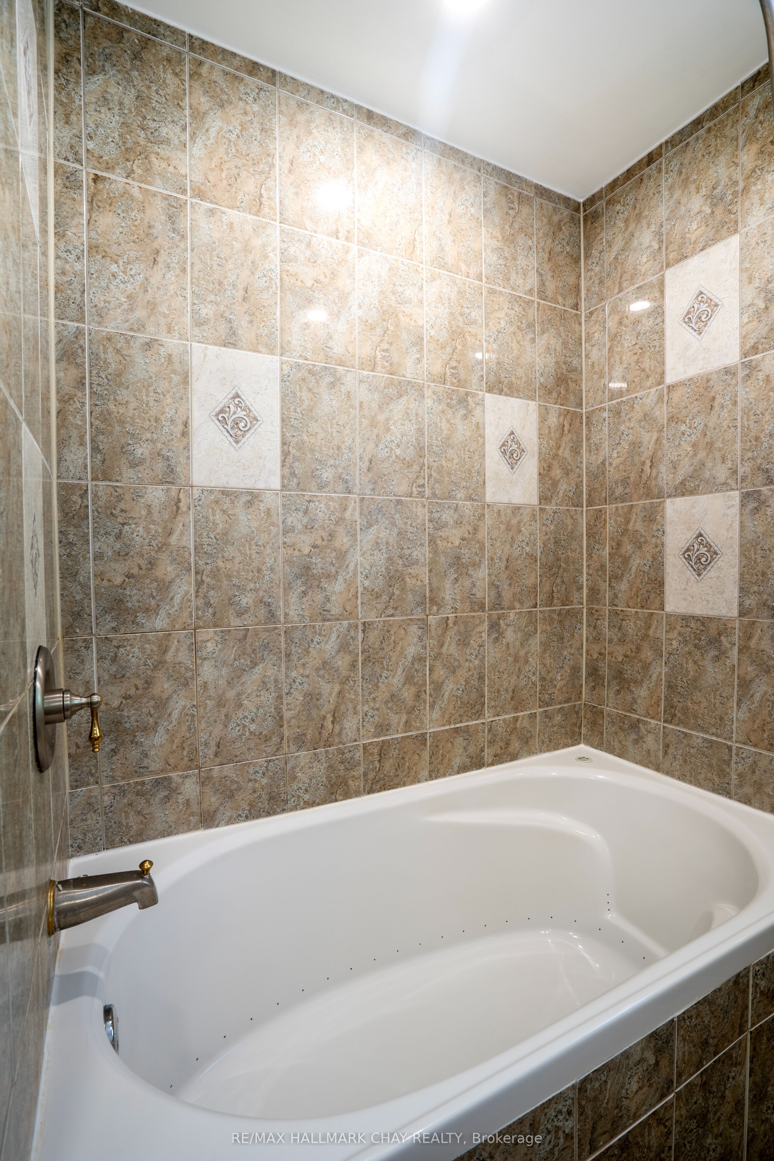72 Jane Crescent Property Photo 16