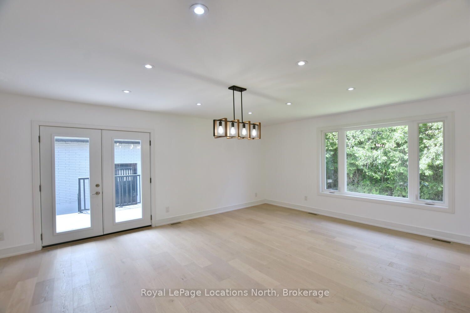 492 Birch Street Property Photo 30