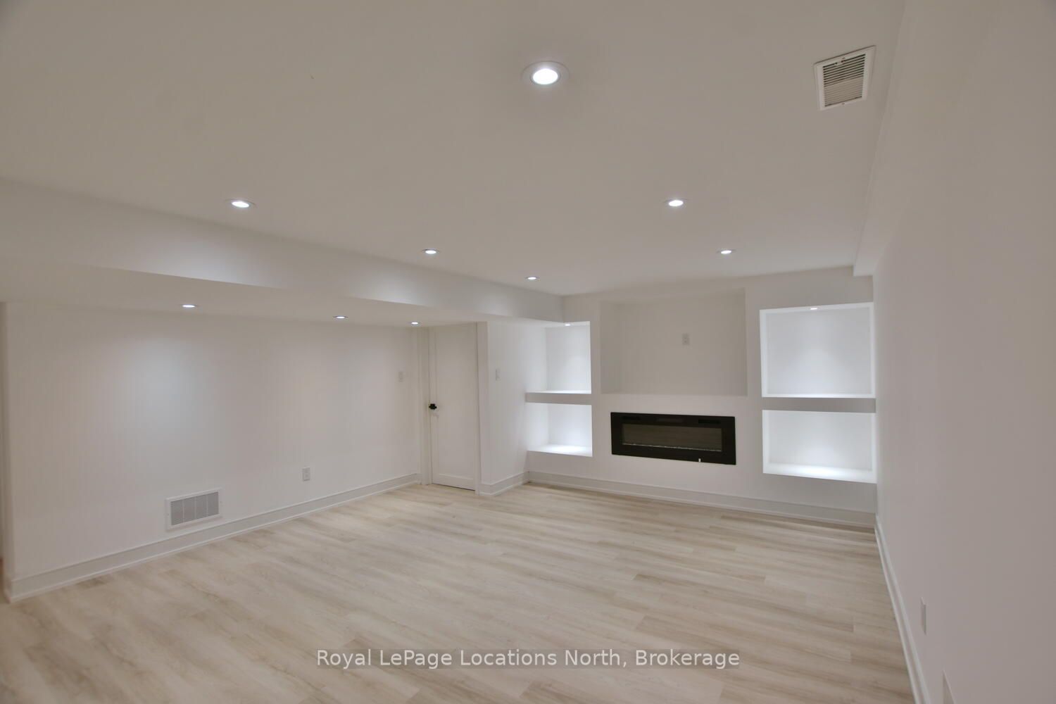492 Birch Street Property Photo 39