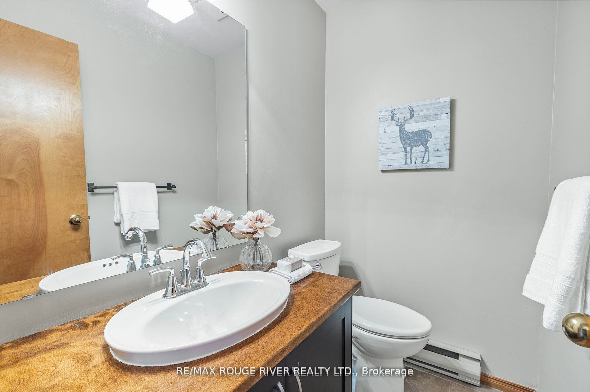 #121 - 8 Ramblings Way Property Photo 10