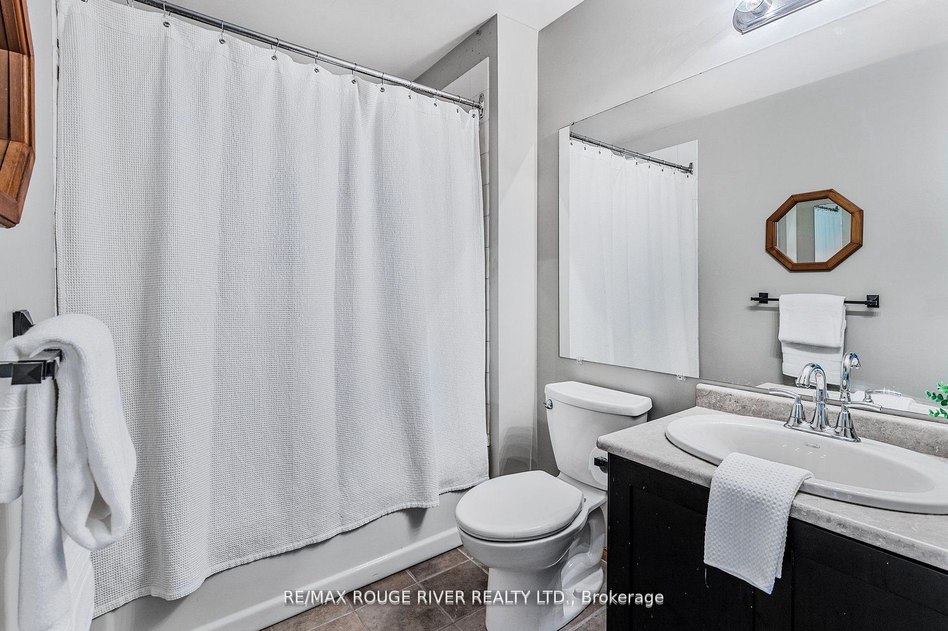#121 - 8 Ramblings Way Property Photo 13