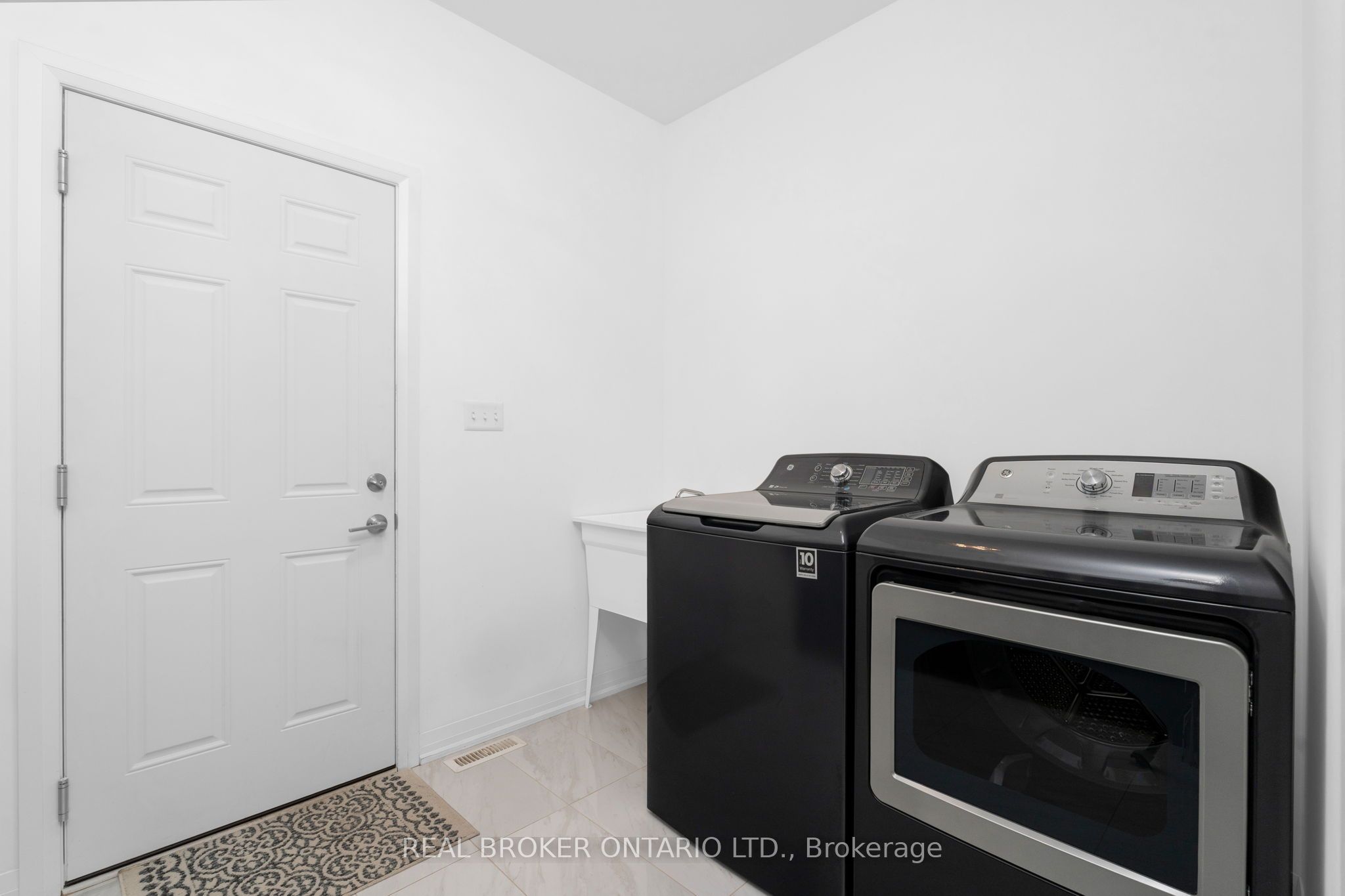 60 Mabern Street Property Photo 18