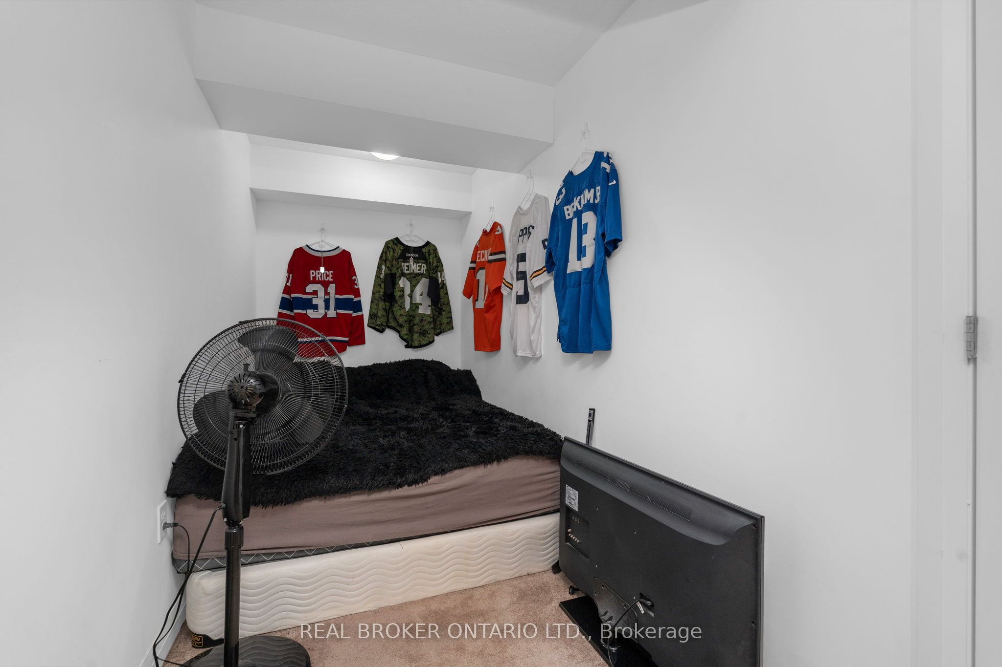 60 Mabern Street Property Photo 35