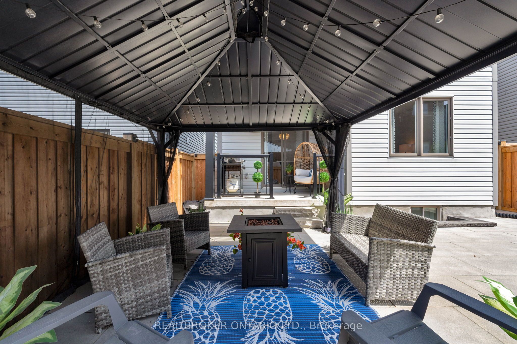 60 Mabern Street Property Photo 41