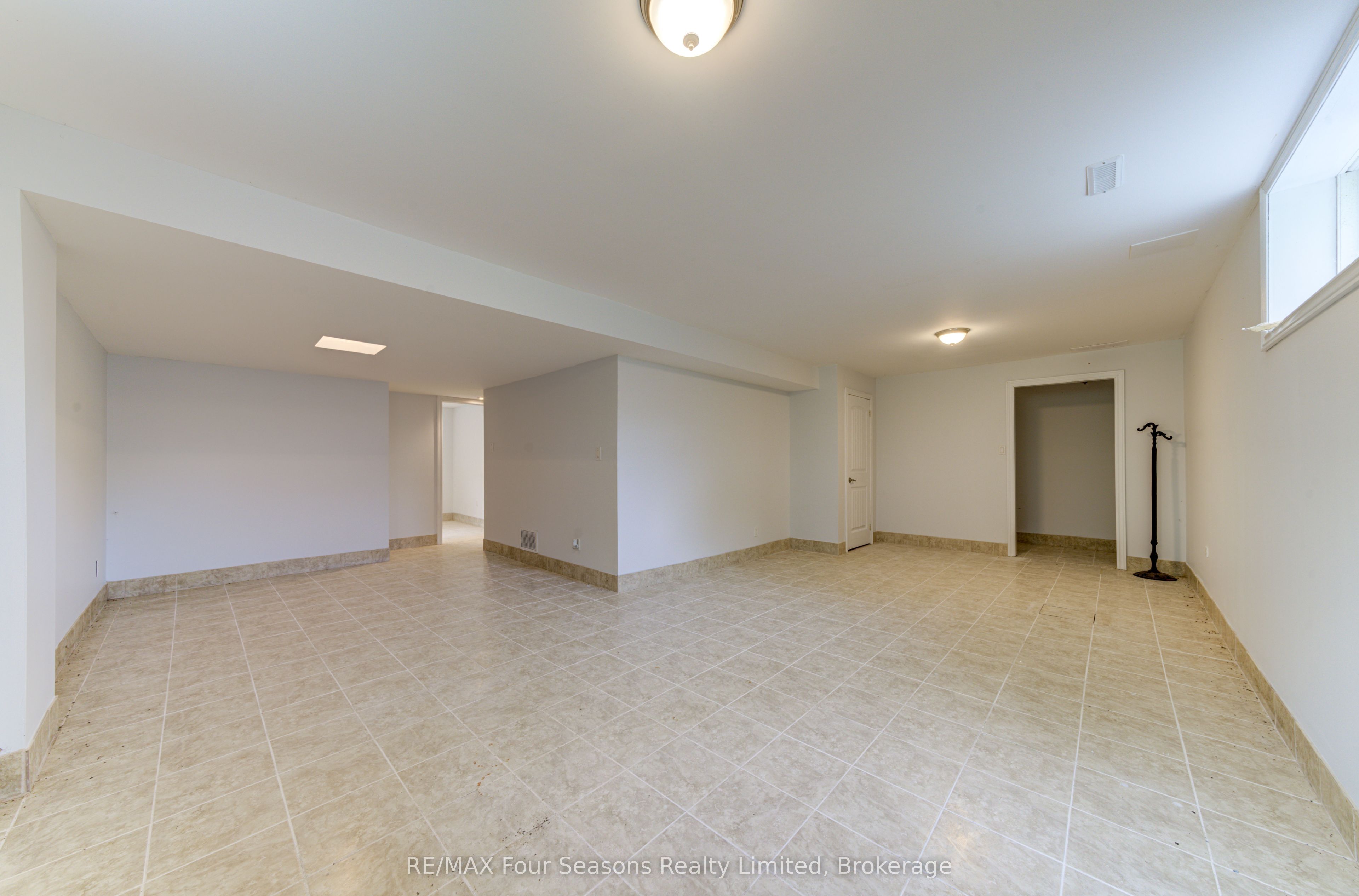 243 River Road Property Photo 33