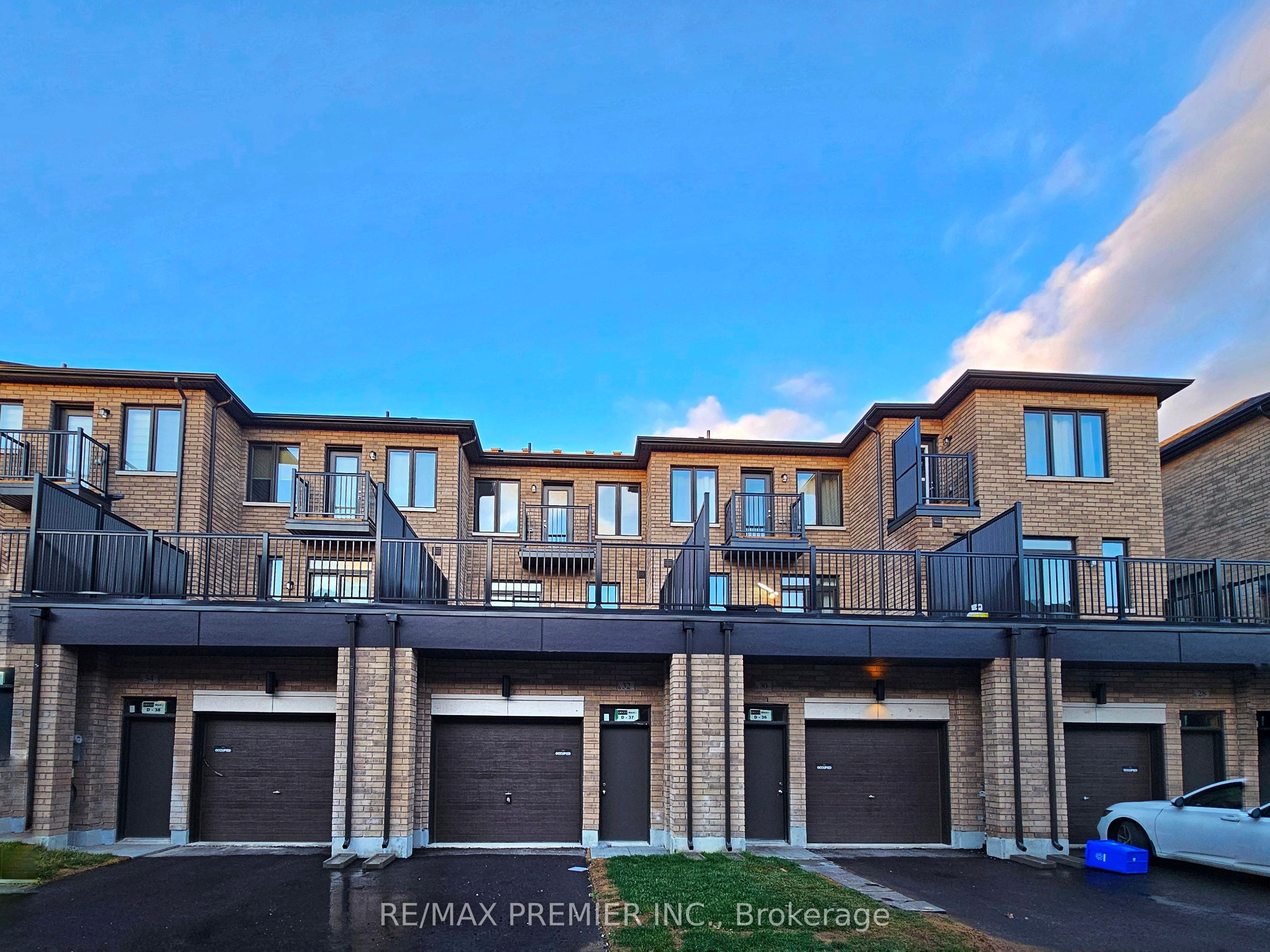 38 Cherry Hill Lane Property Photo 2