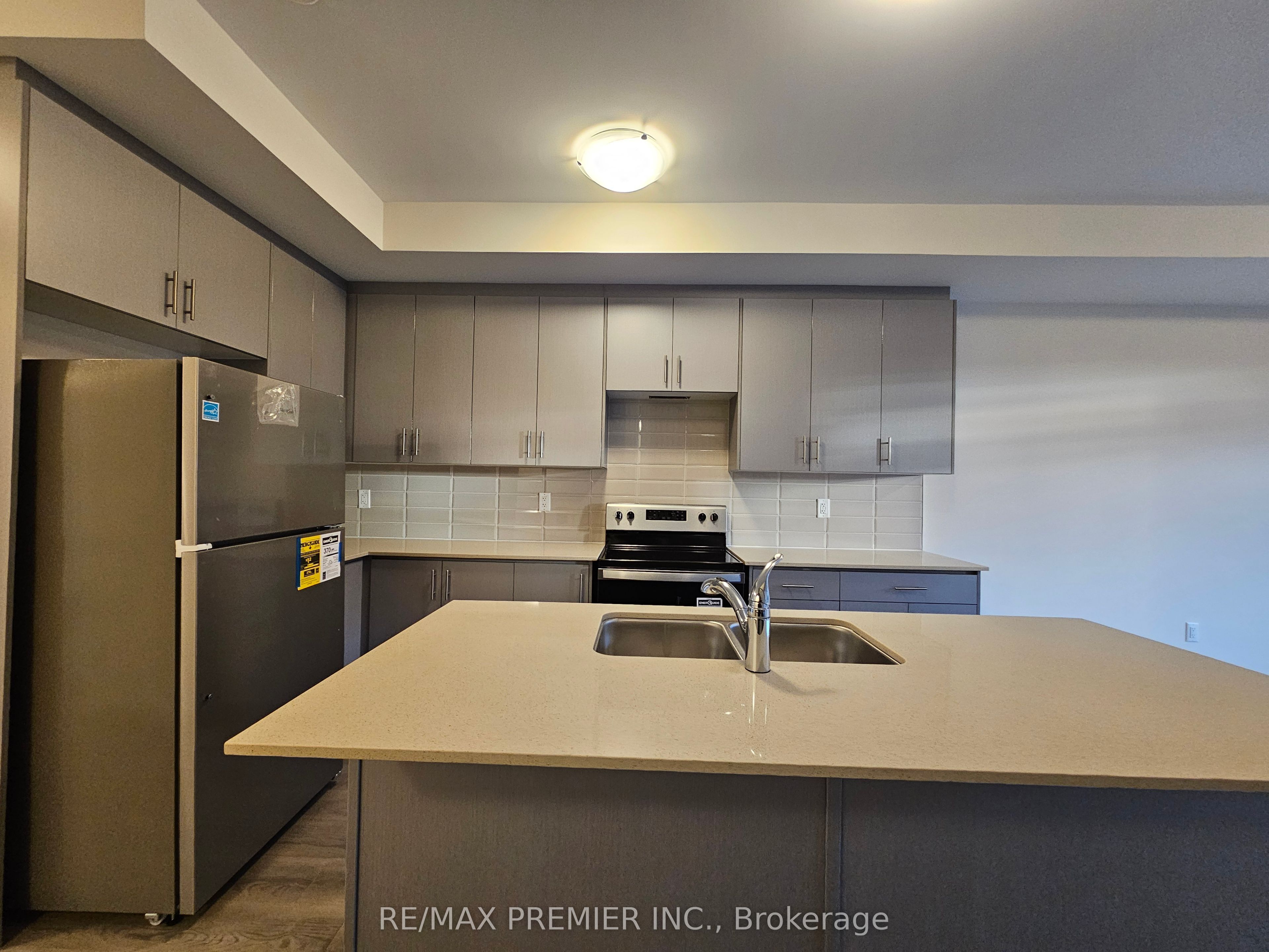 38 Cherry Hill Lane Property Photo 4