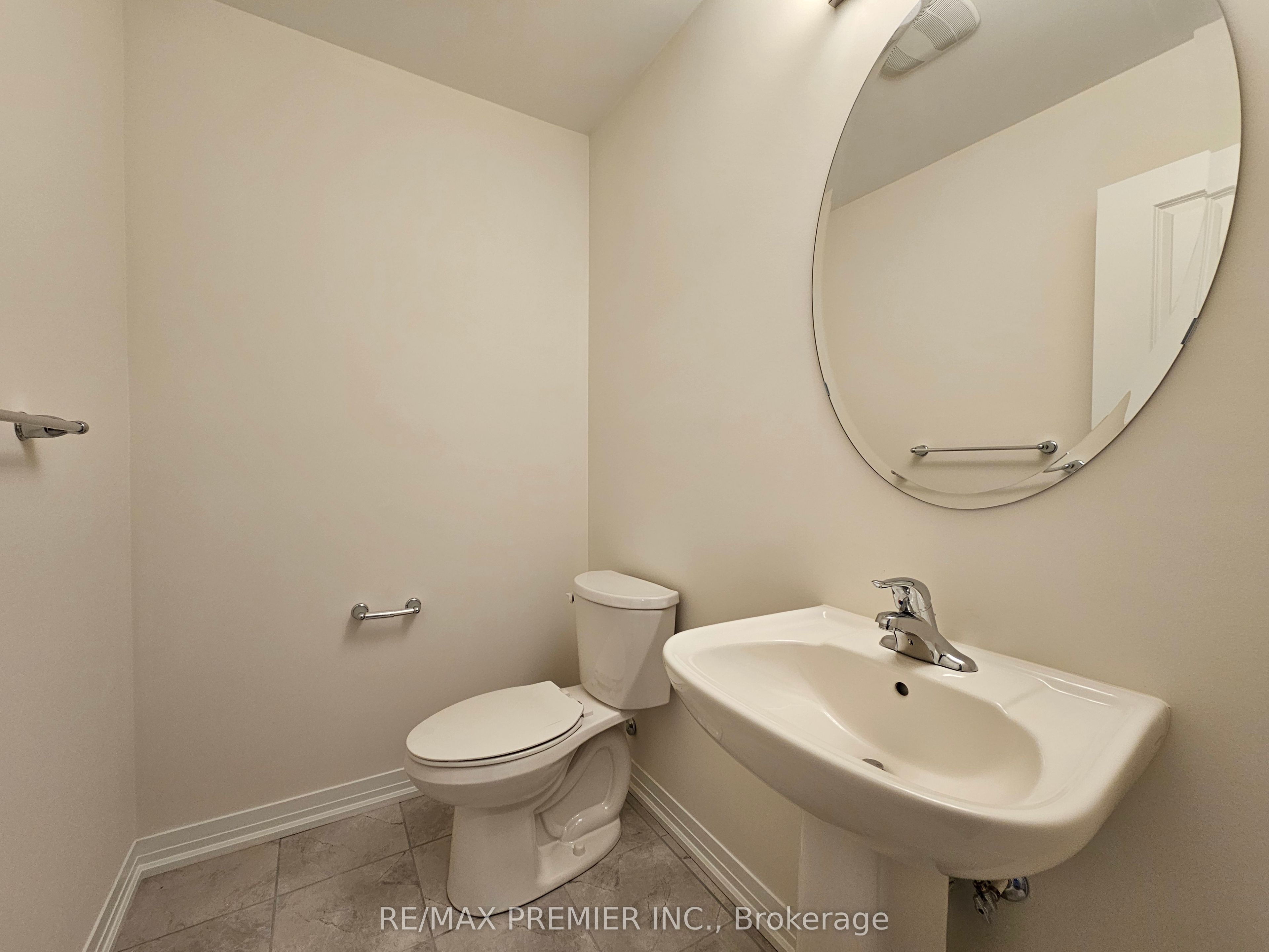 38 Cherry Hill Lane Property Photo 10
