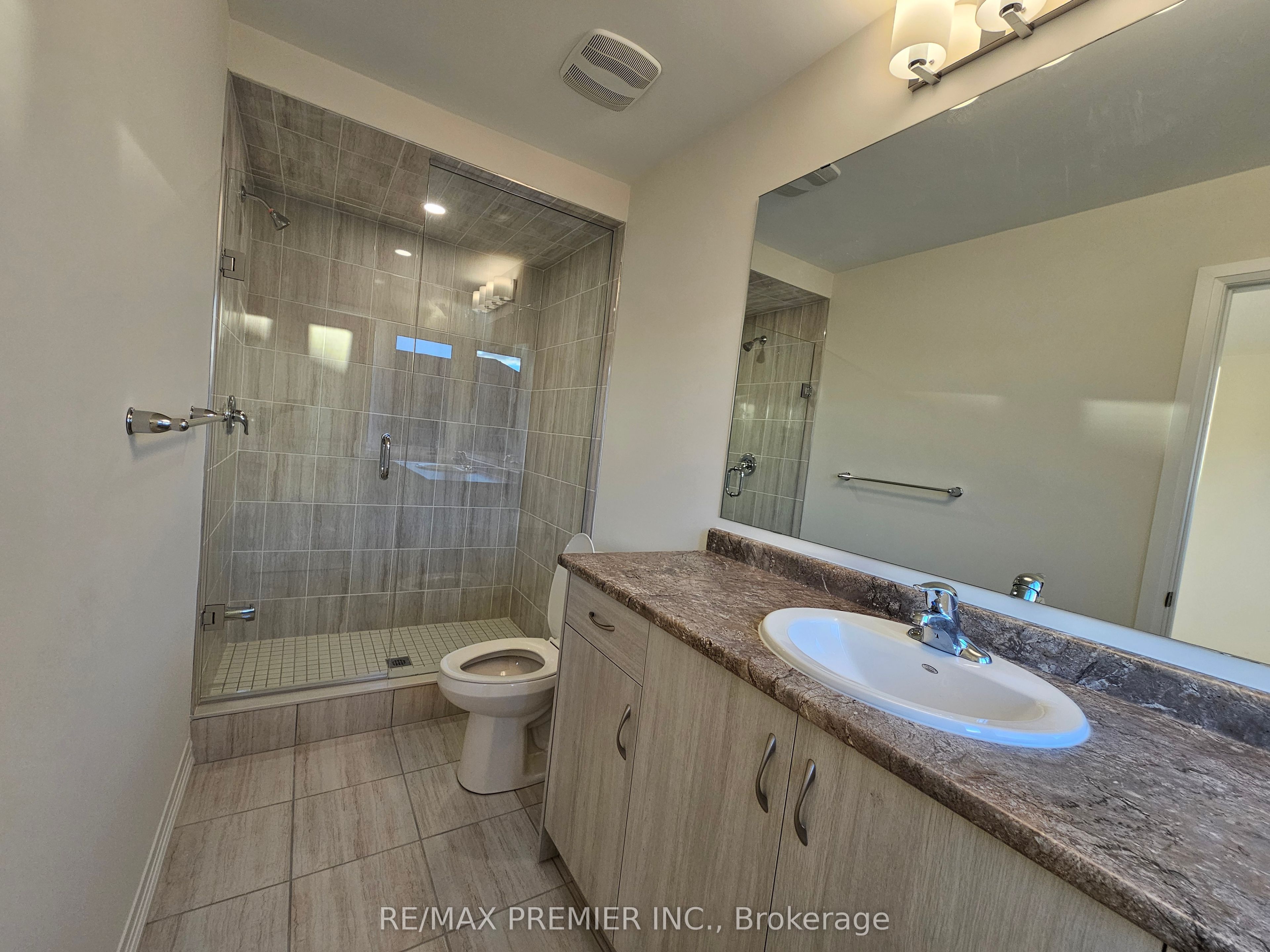 38 Cherry Hill Lane Property Photo 13