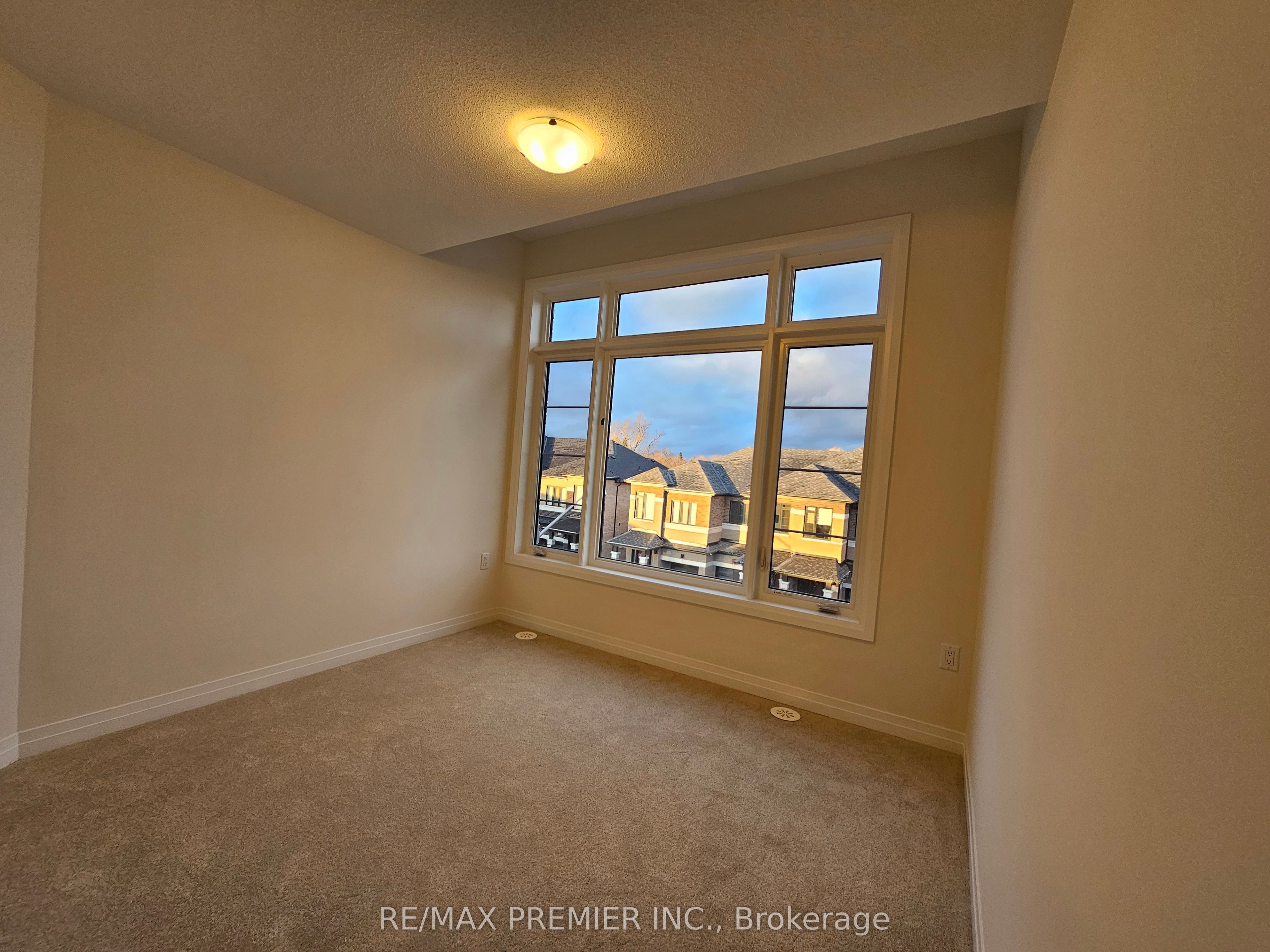 38 Cherry Hill Lane Property Photo 17