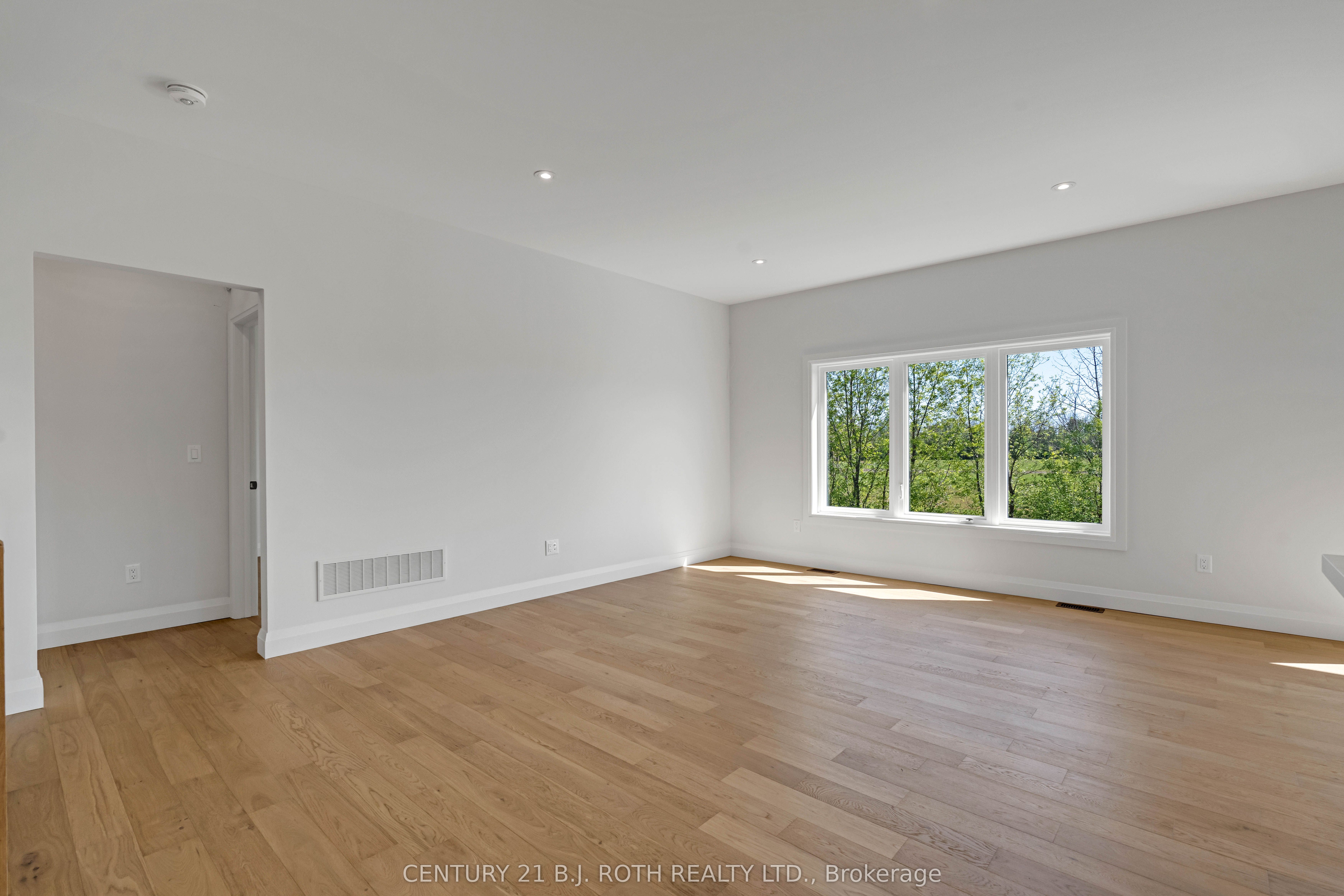 129 Brandon Avenue Property Photo 12