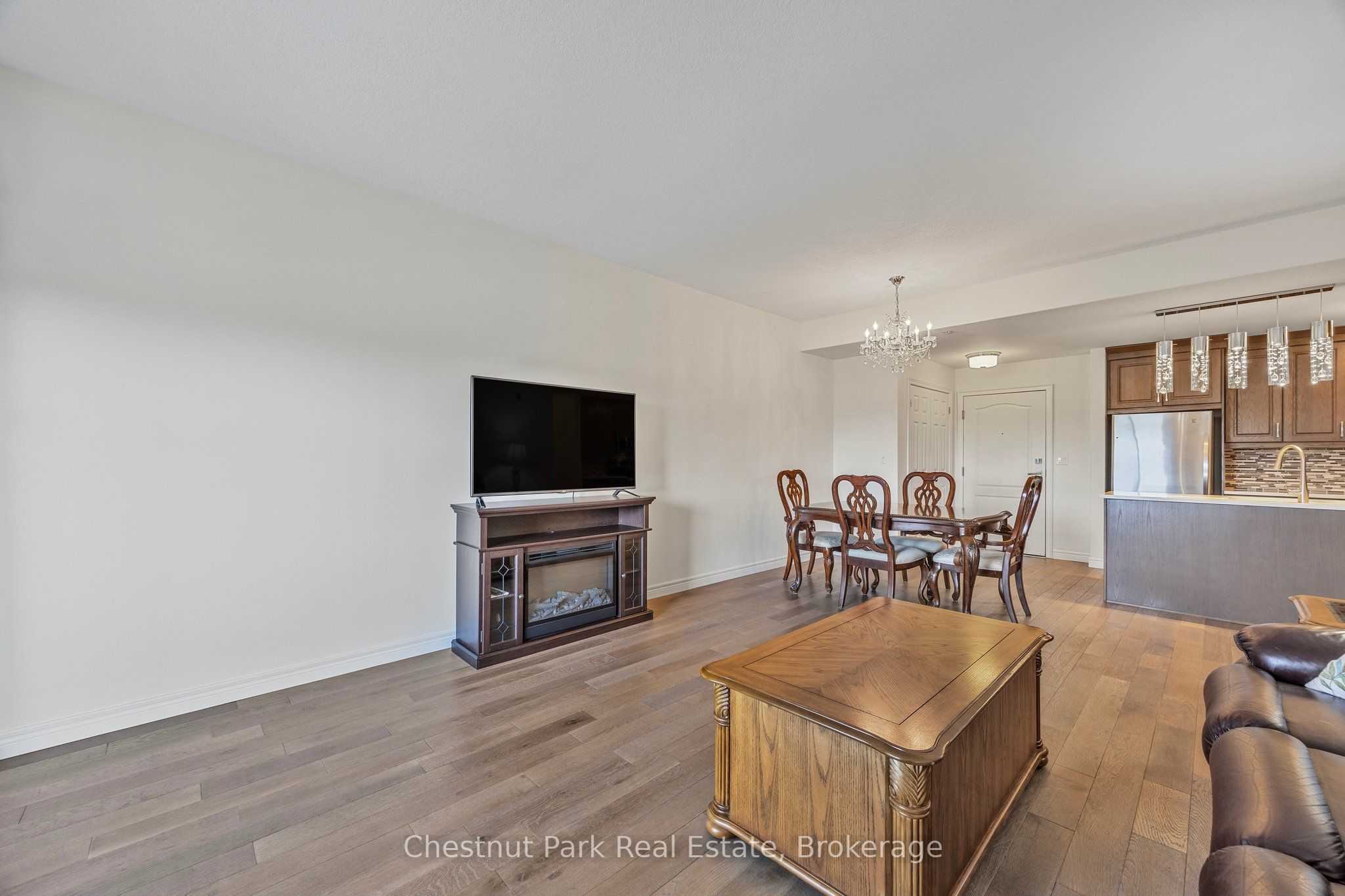 1 Chamberlain Crescent 304 Property Photo 33