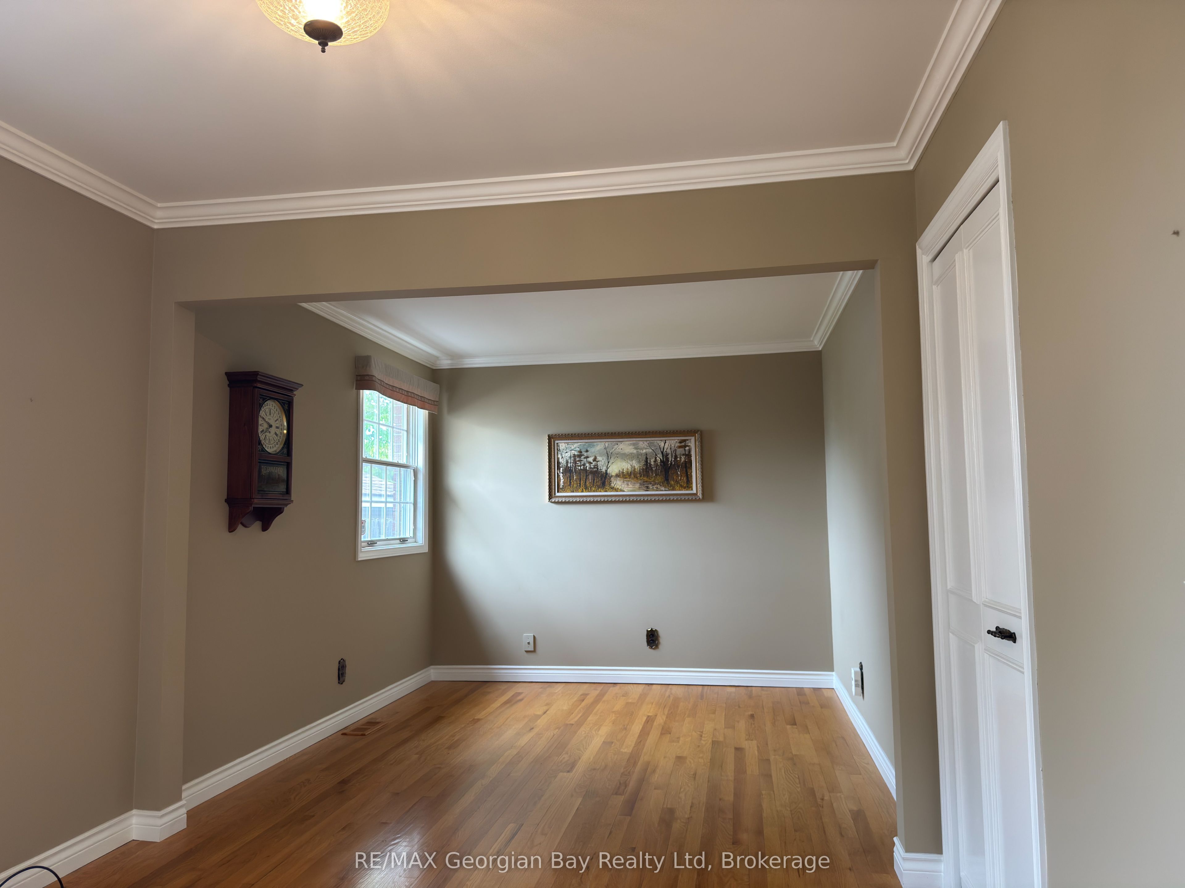 657 Manly Street Property Photo 14