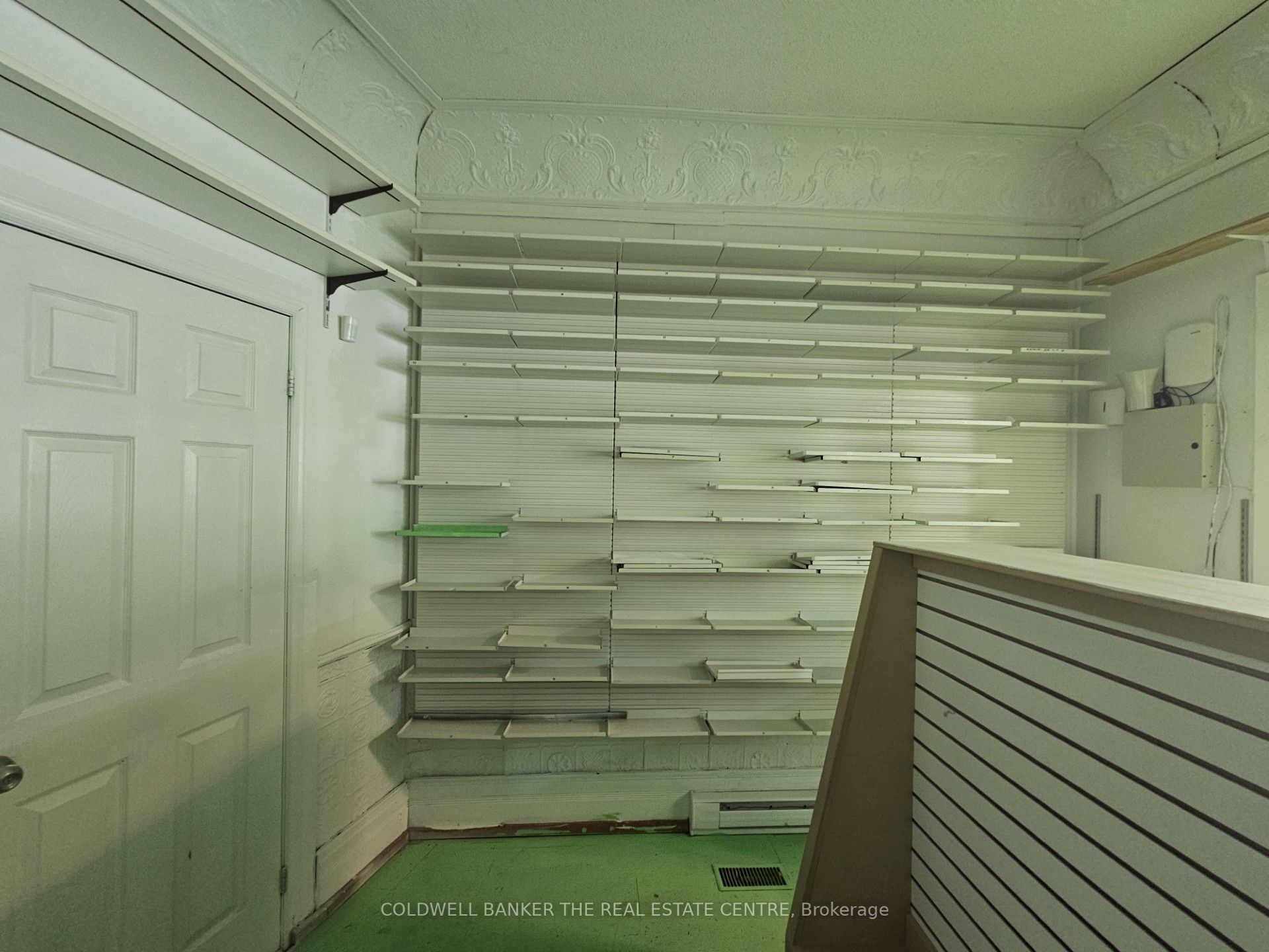 4570 Penetanguishene Road Unit #4 Property Photo 5
