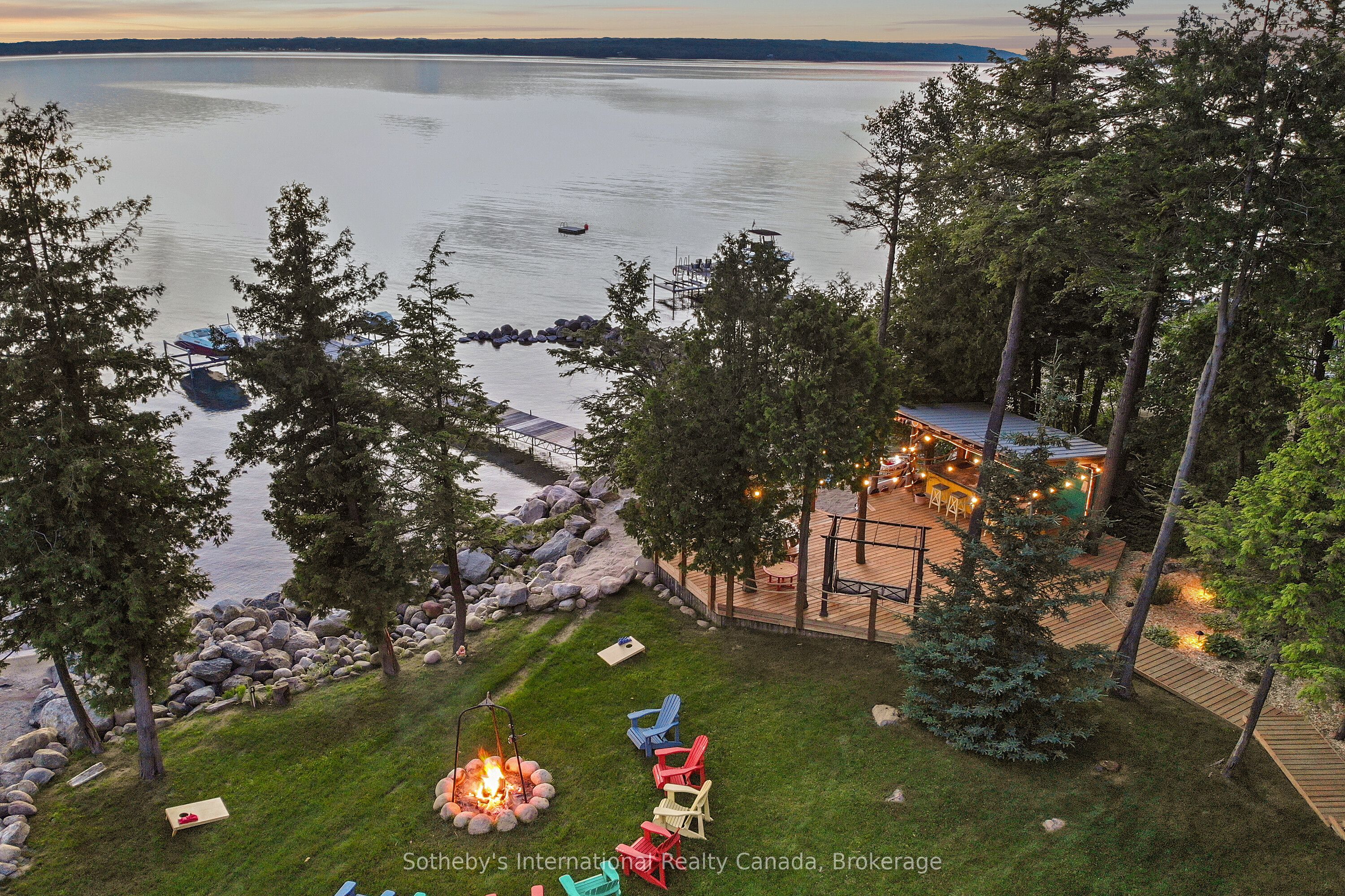 190 Melissa Lane Property Photo 8