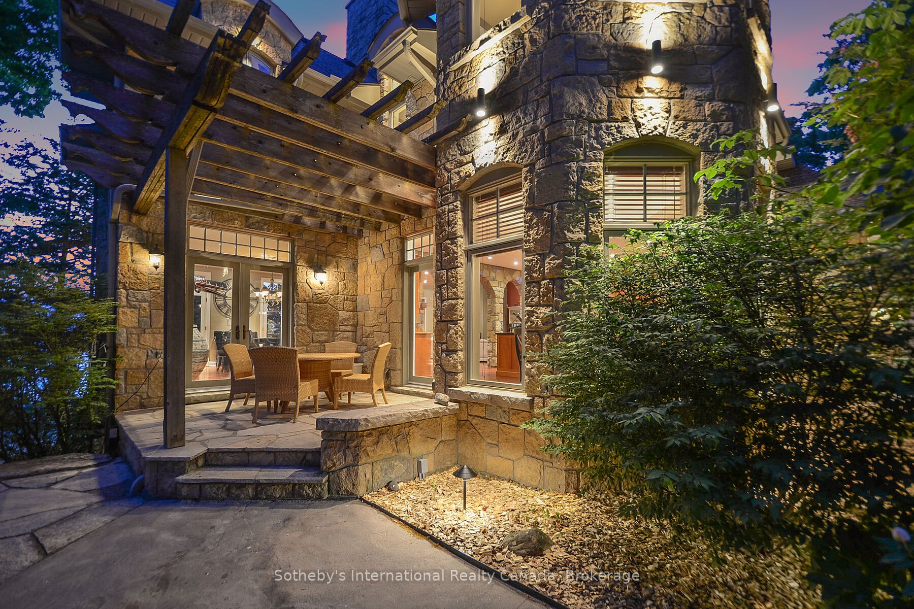 190 Melissa Lane Property Photo 14