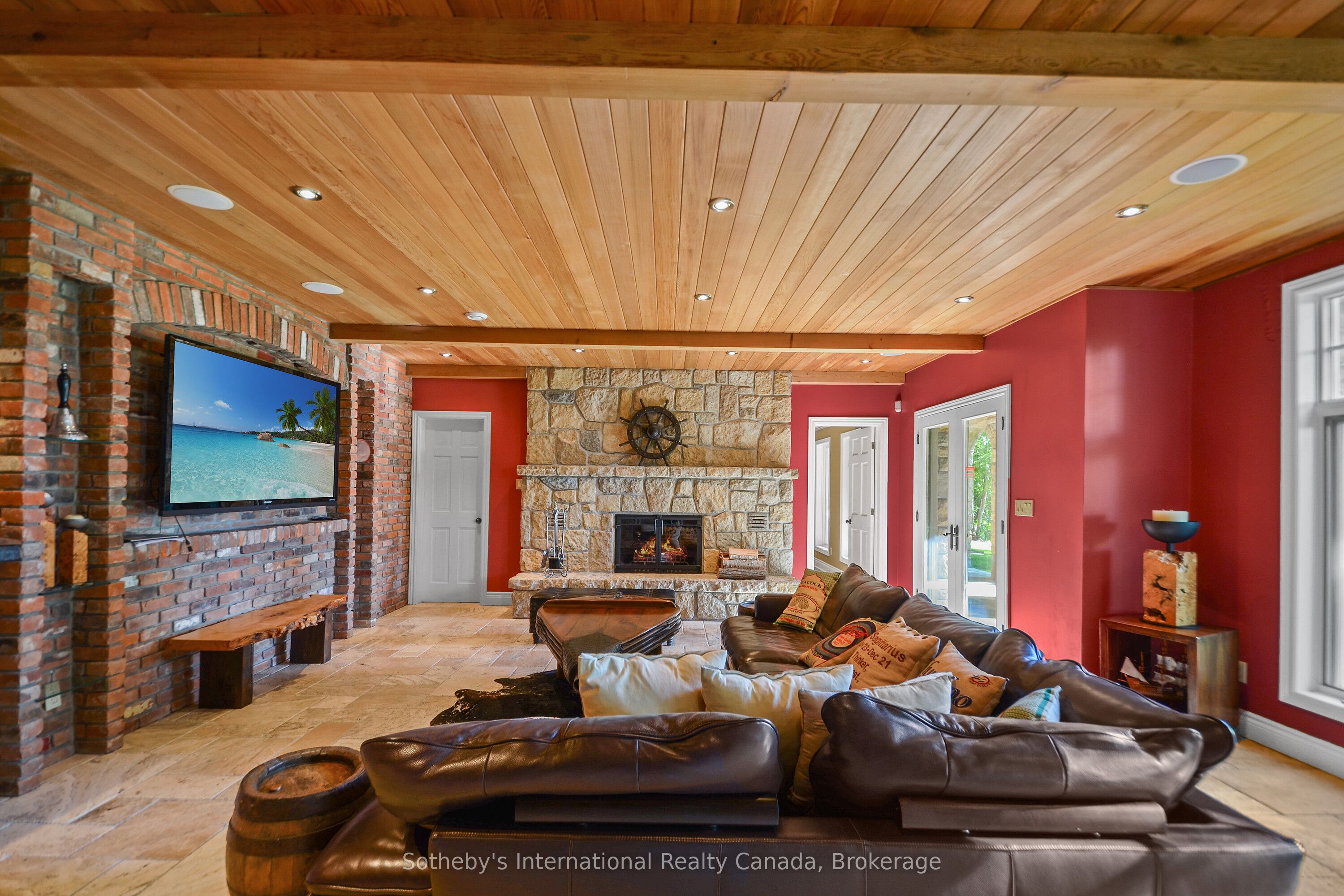 190 Melissa Lane Property Photo 32