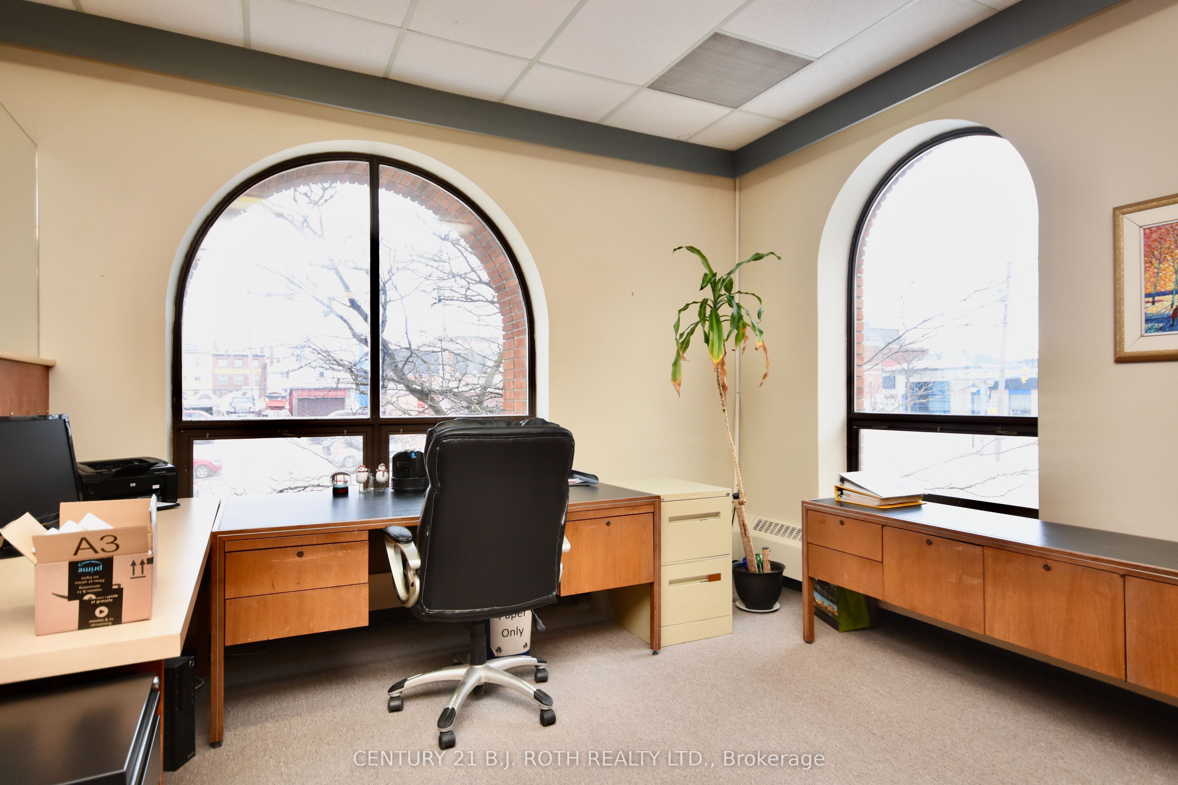 31 Colborne Street E Property Photo 21