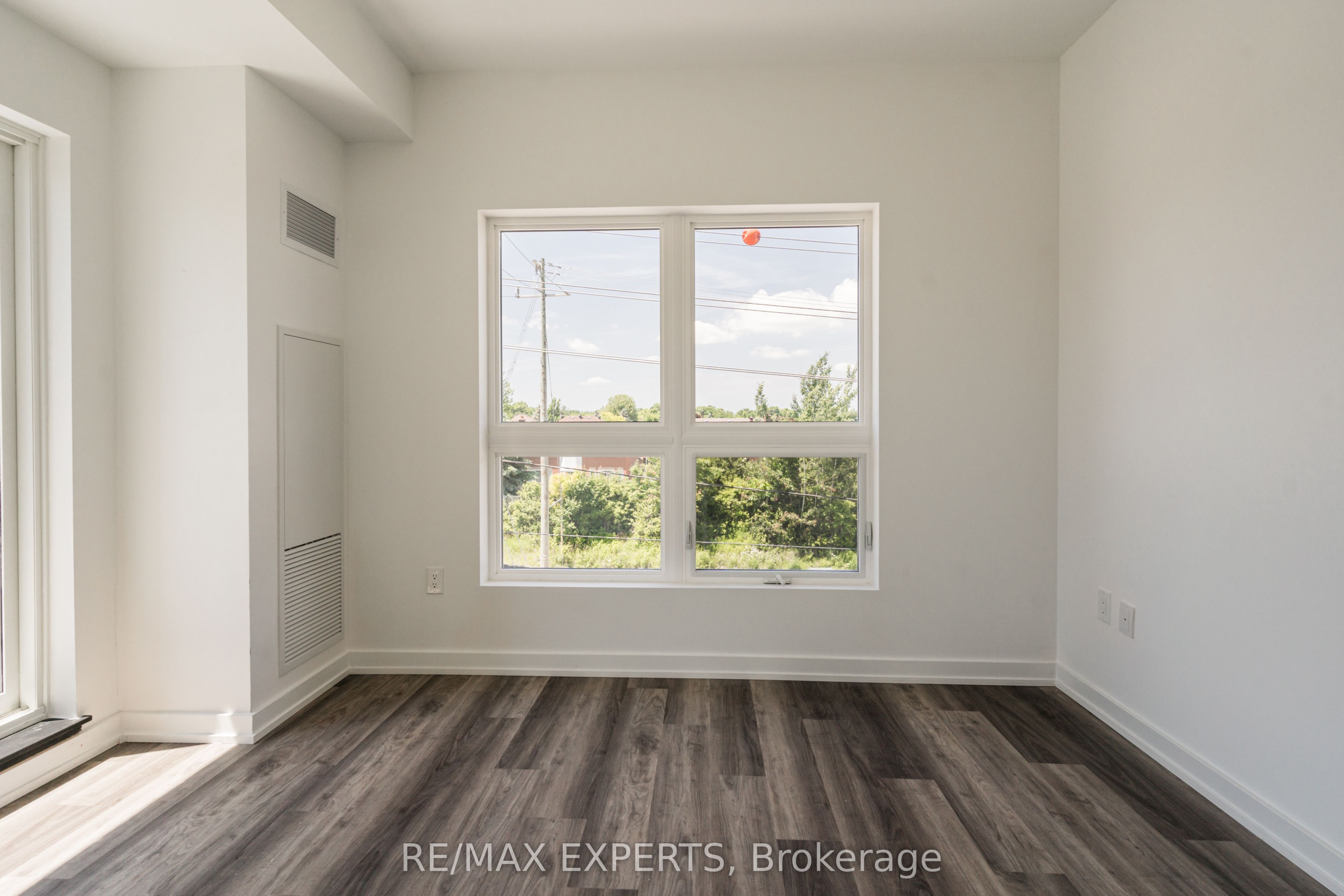 #307 - 430 Essa Road Property Photo 30