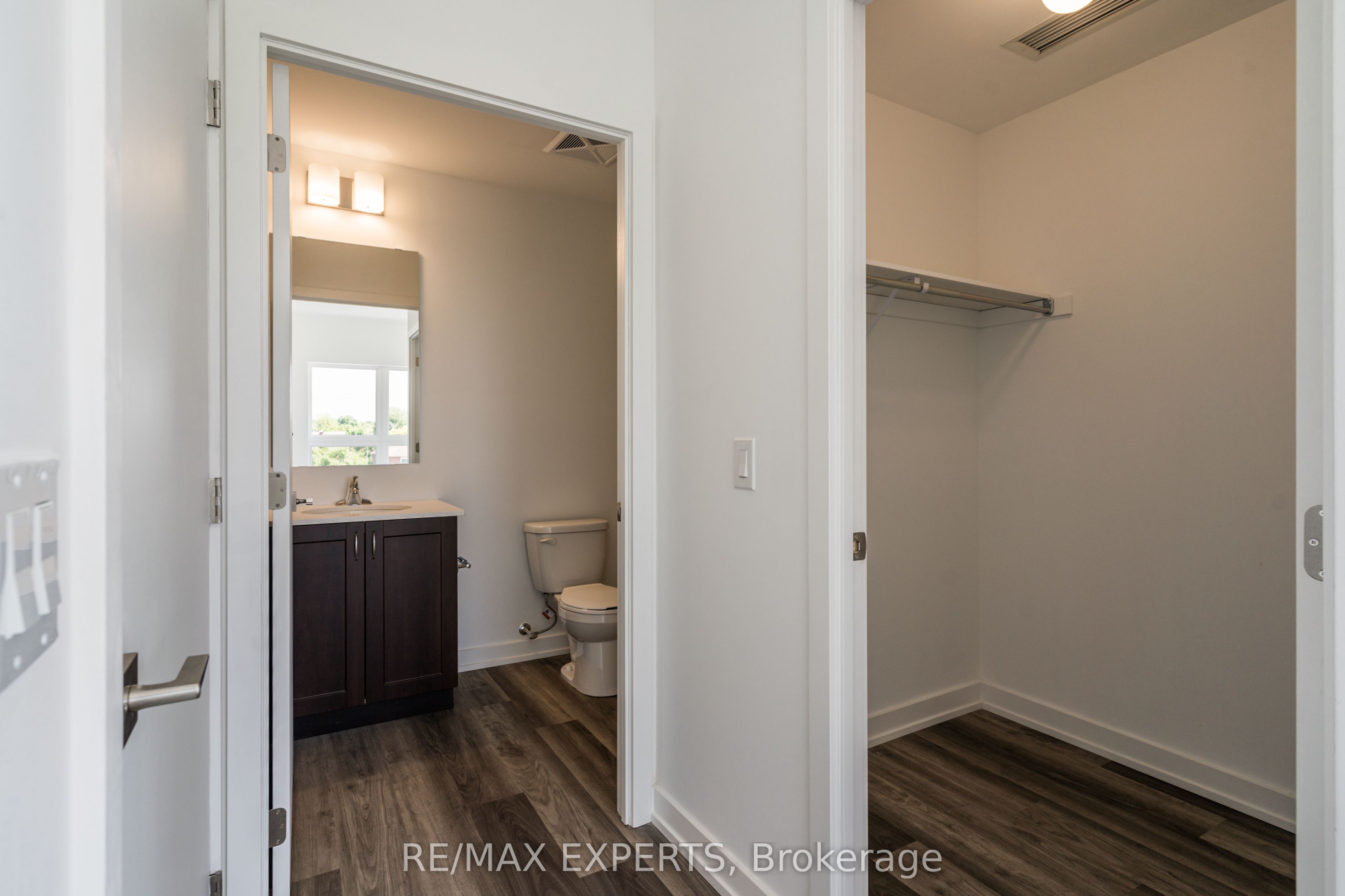 #307 - 430 Essa Road Property Photo 35