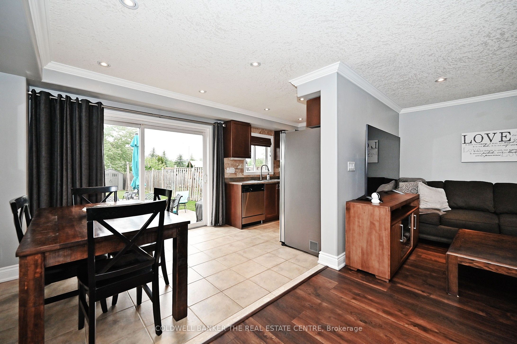 25 Lake Crescent Property Photo 11