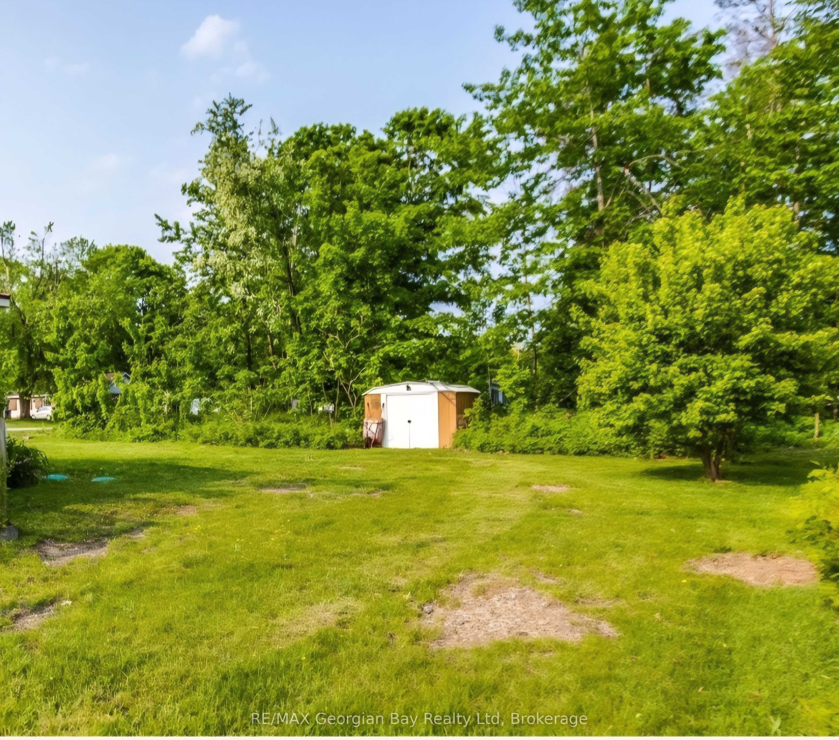 5263 Elliott Side Road 58 Property Photo 14