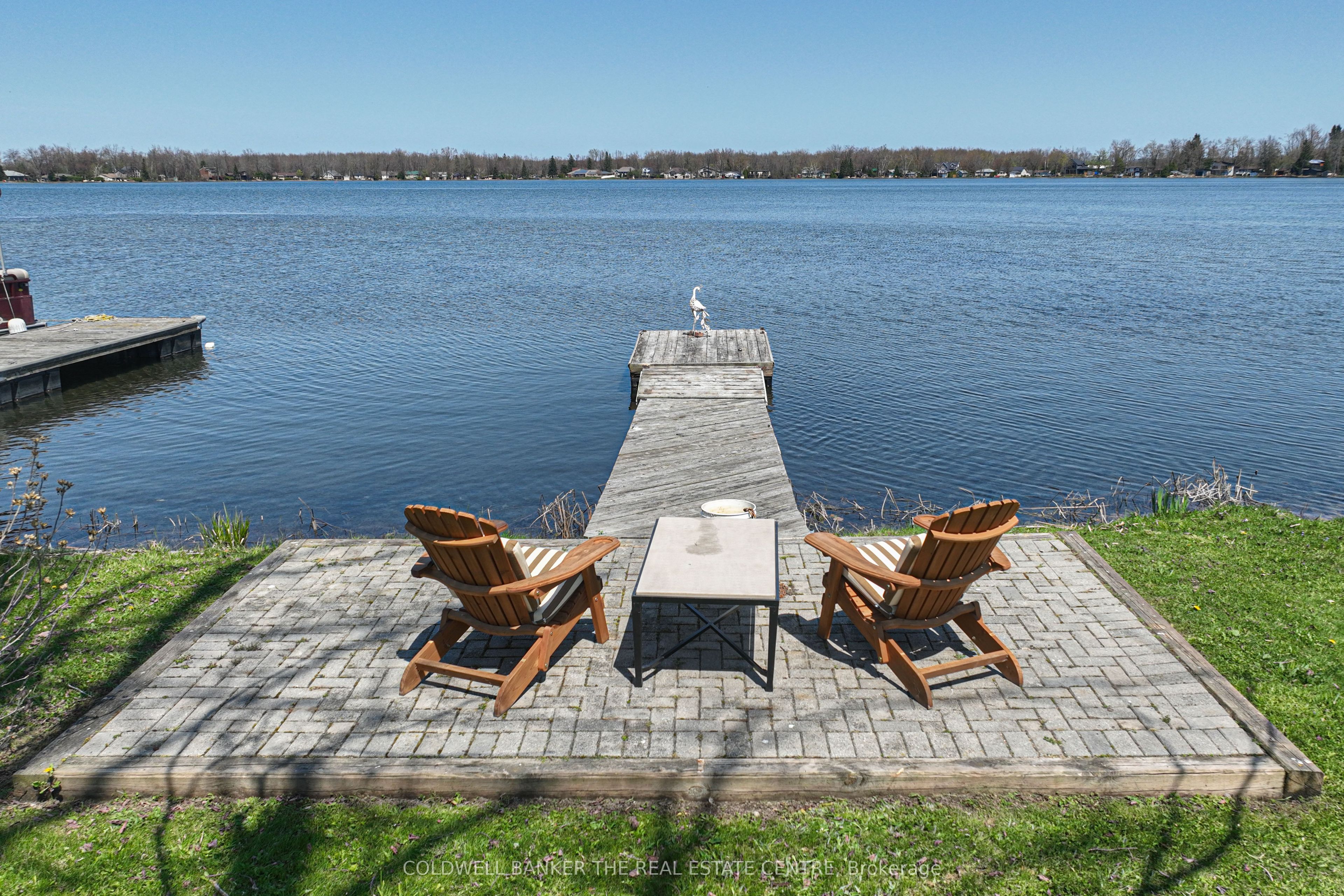 4137 Bayview Avenue Property Photo 3