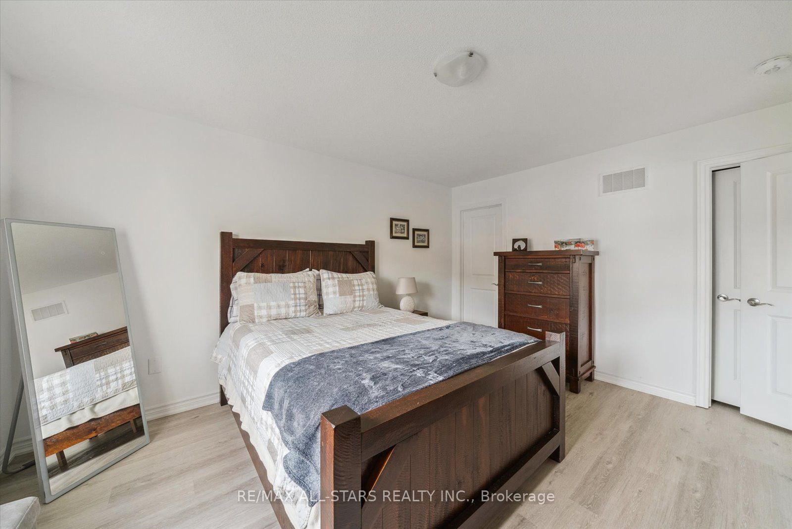 31 Reynolds Drive Property Photo 17