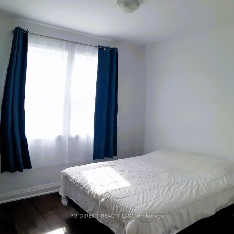 14 Danielle Crescent Property Photo 4