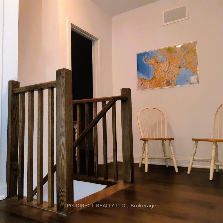 14 Danielle Crescent Property Photo 6