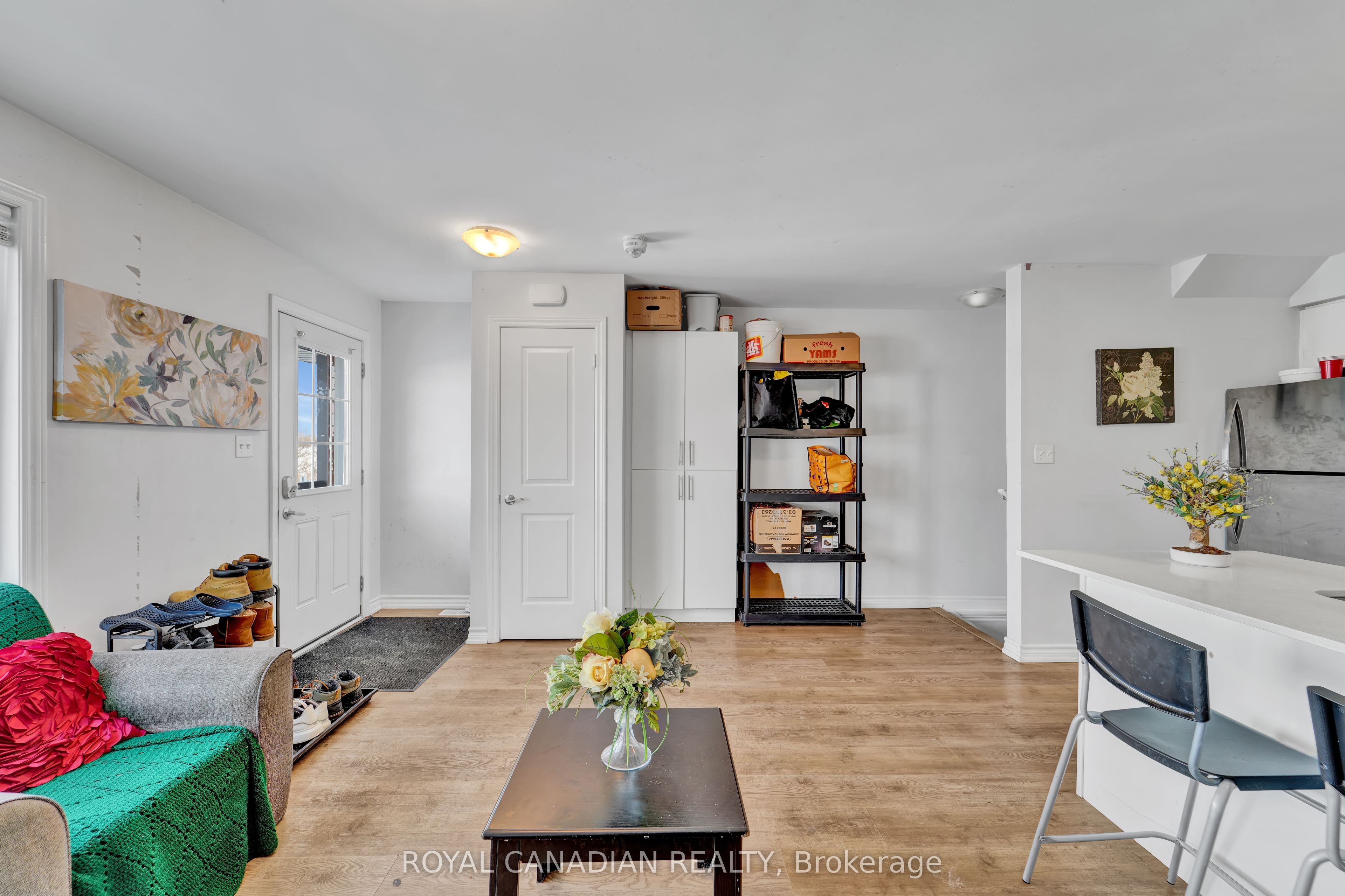 252 Penetanguishene Road 14 Property Photo 13