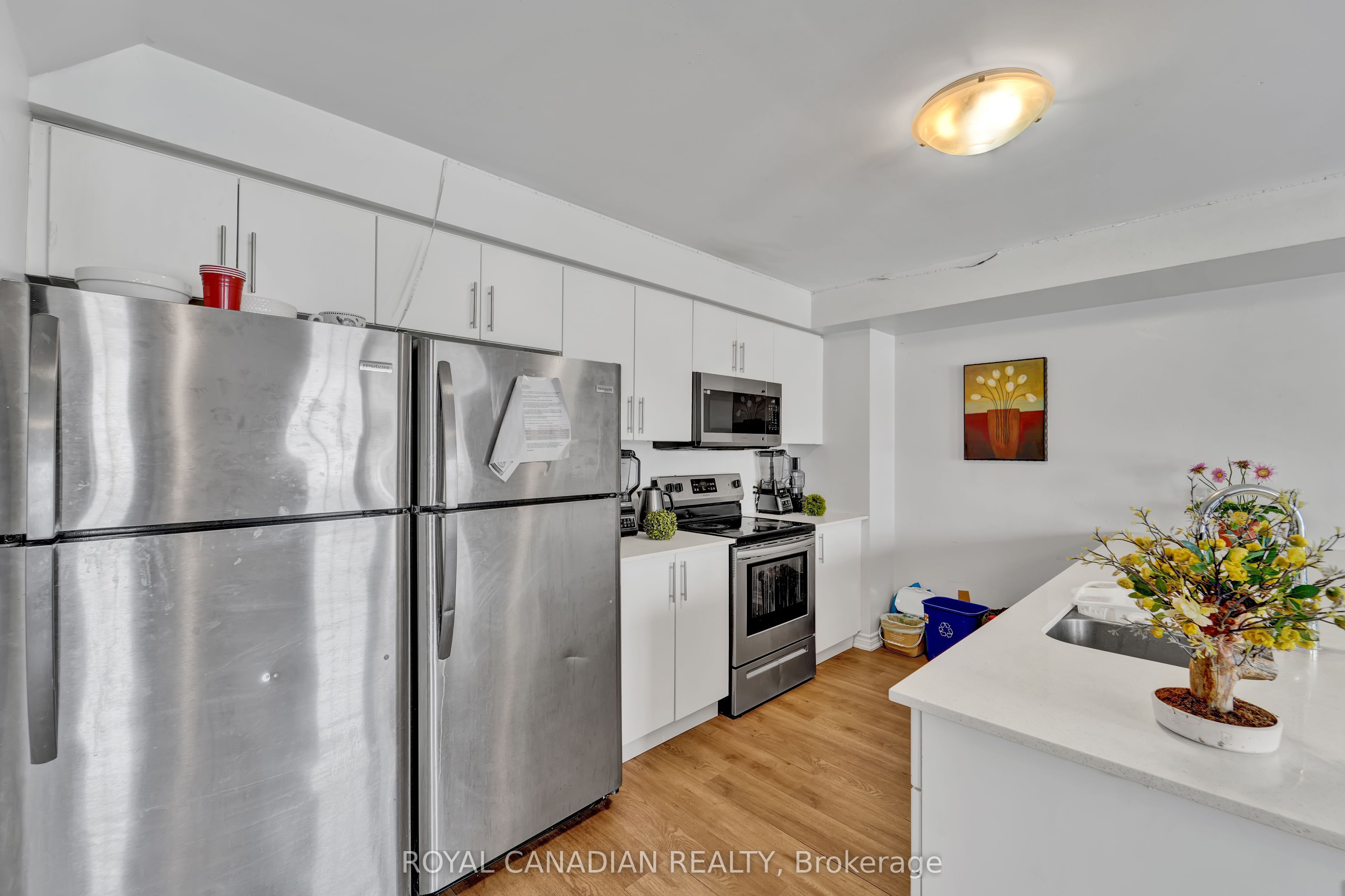 252 Penetanguishene Road 14 Property Photo 21