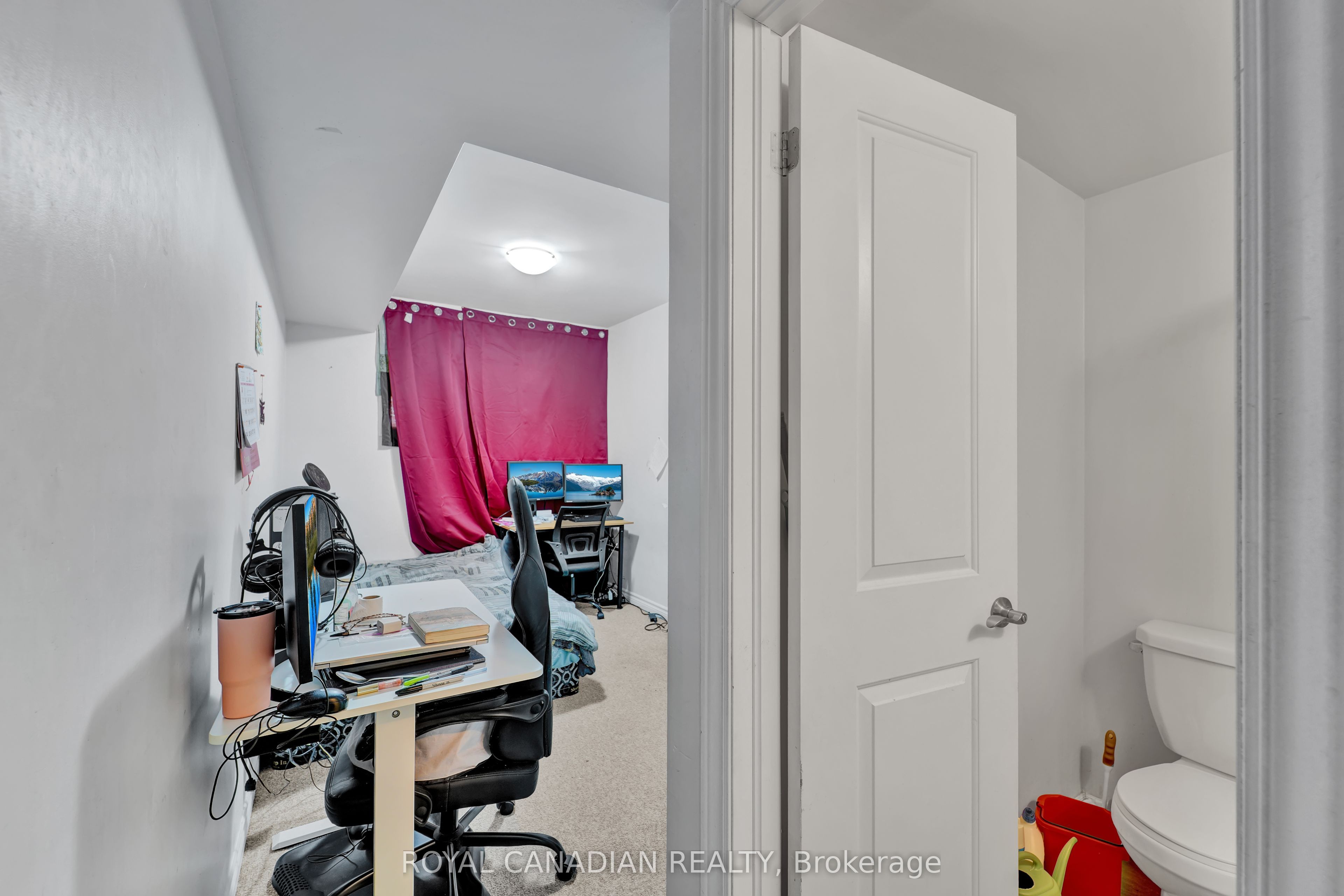 252 Penetanguishene Road 14 Property Photo 33