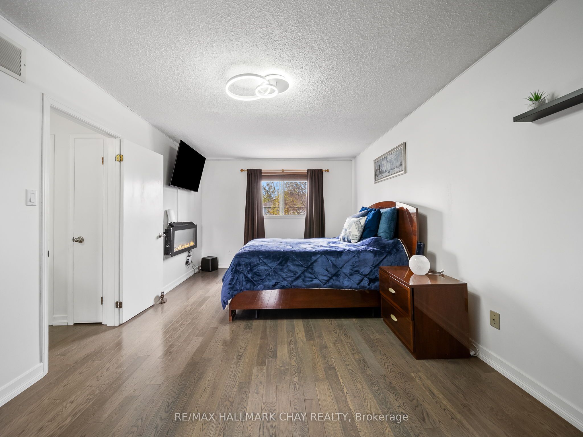 51 Shakespeare Cres Property Photo 26