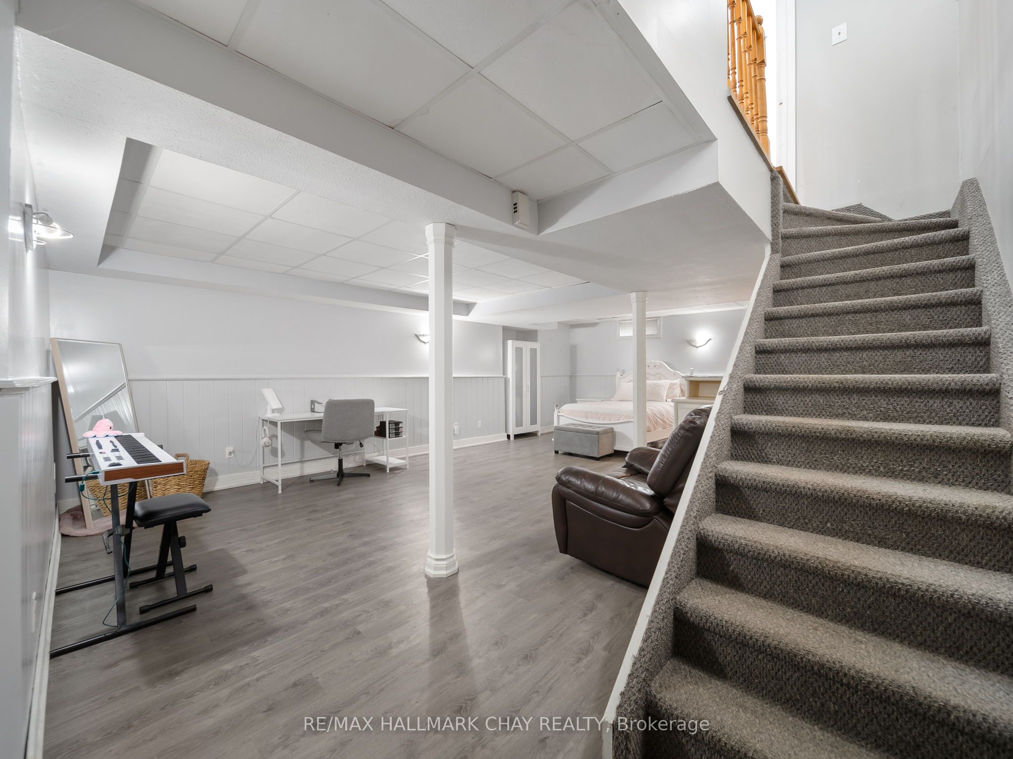 51 Shakespeare Cres Property Photo 36