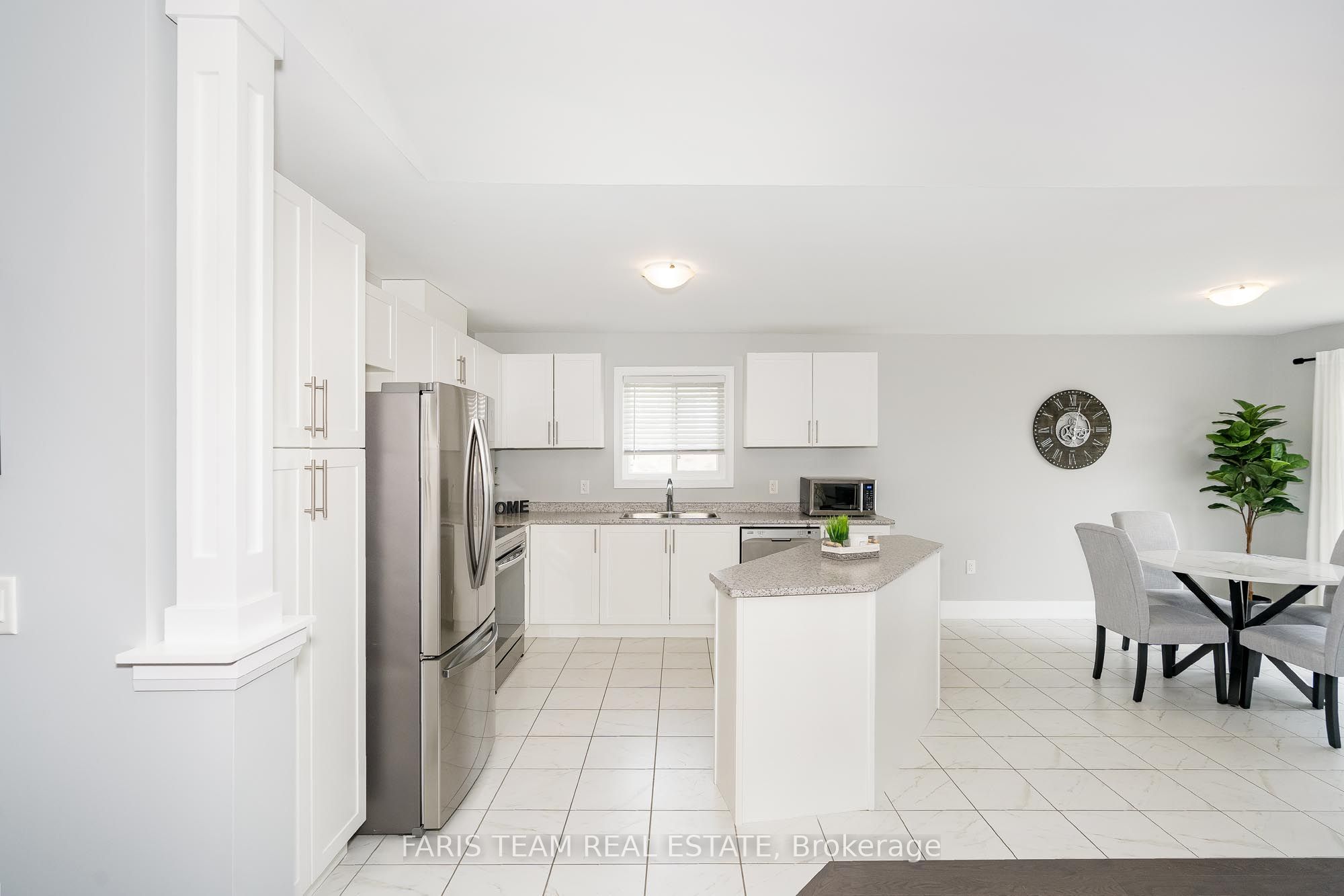 14 Beausoleil Dr Property Photo 4