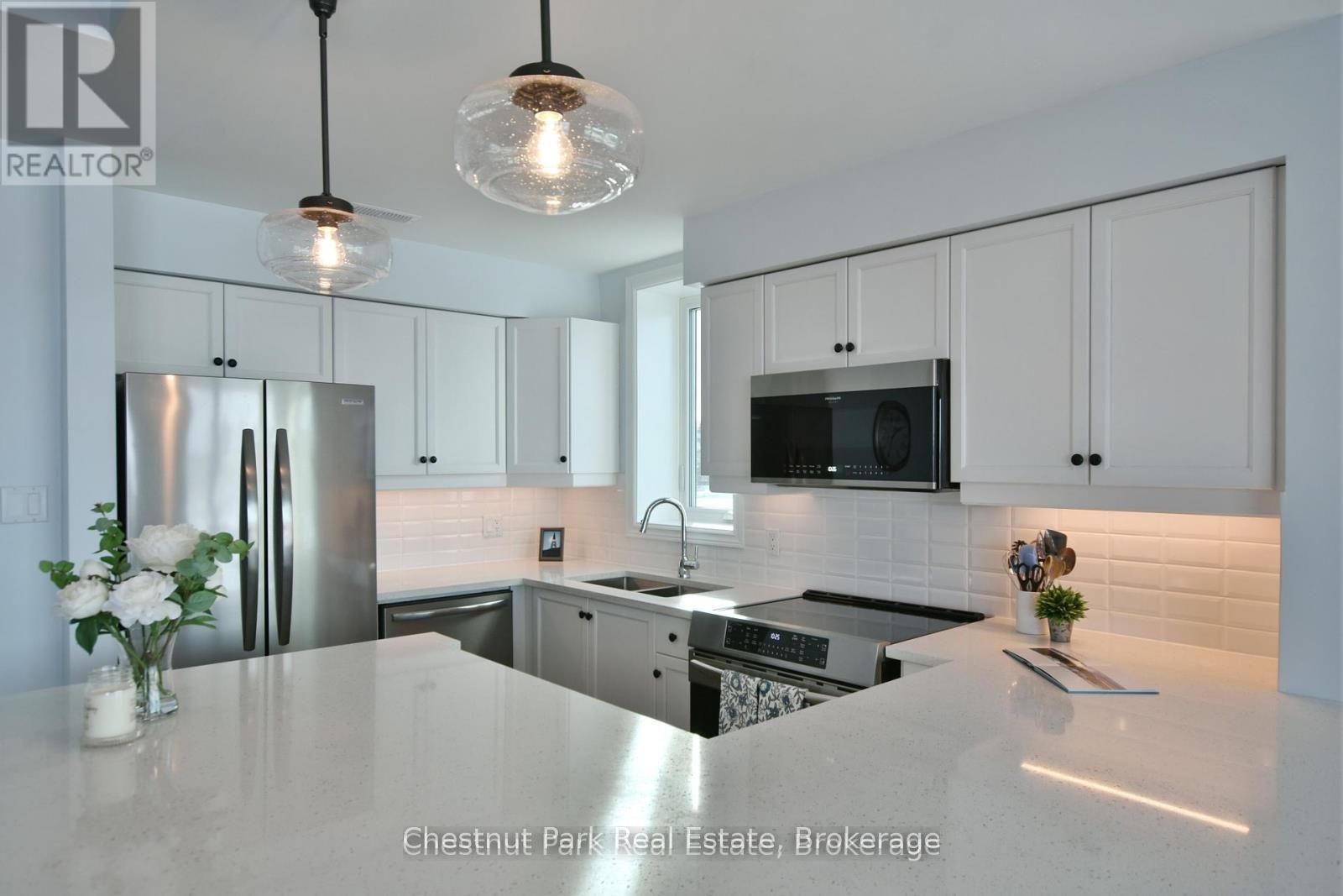 650 Johnston Park Avenue Property Photo 7
