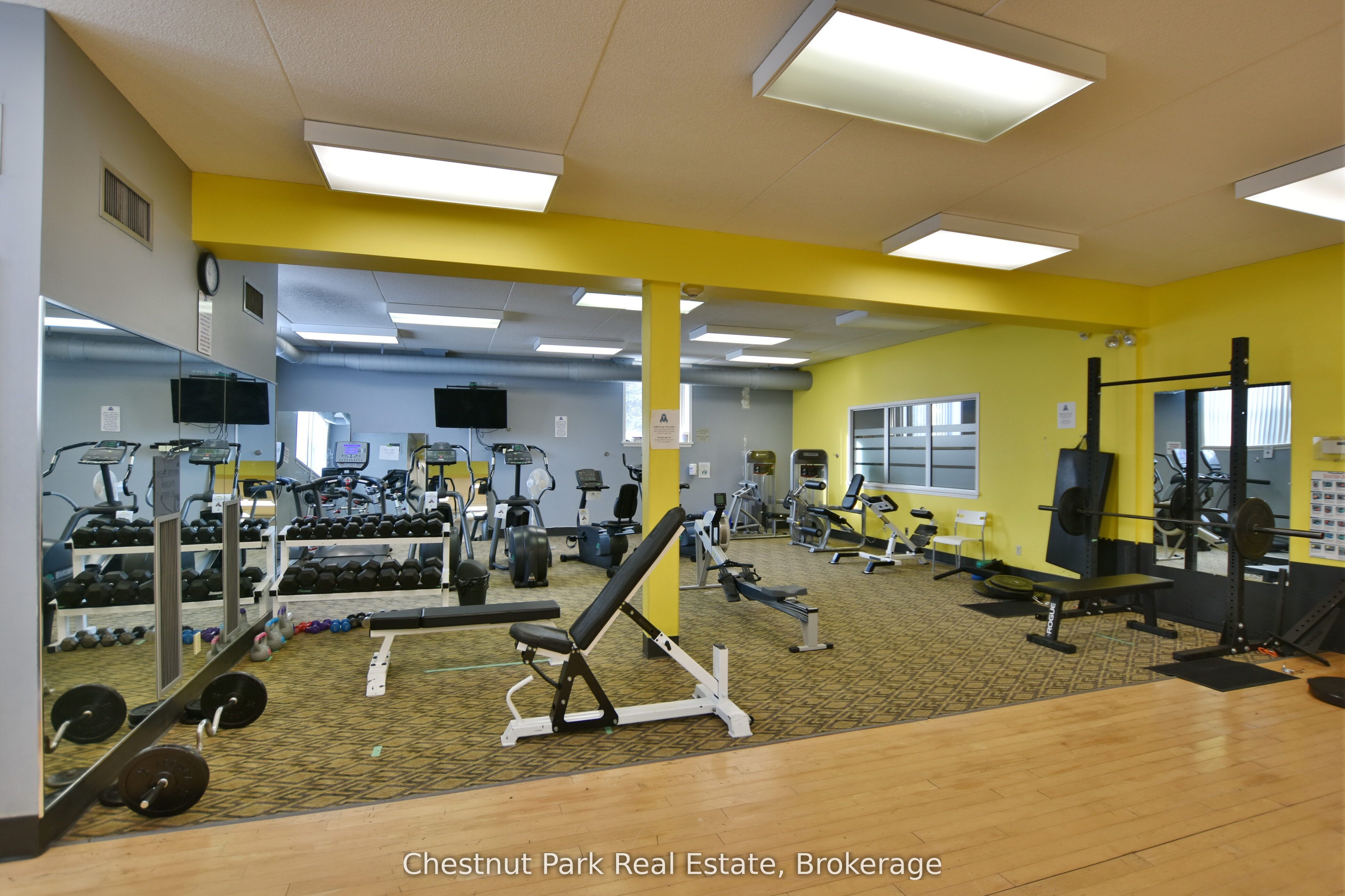 650 Johnston Park Avenue Property Photo 28
