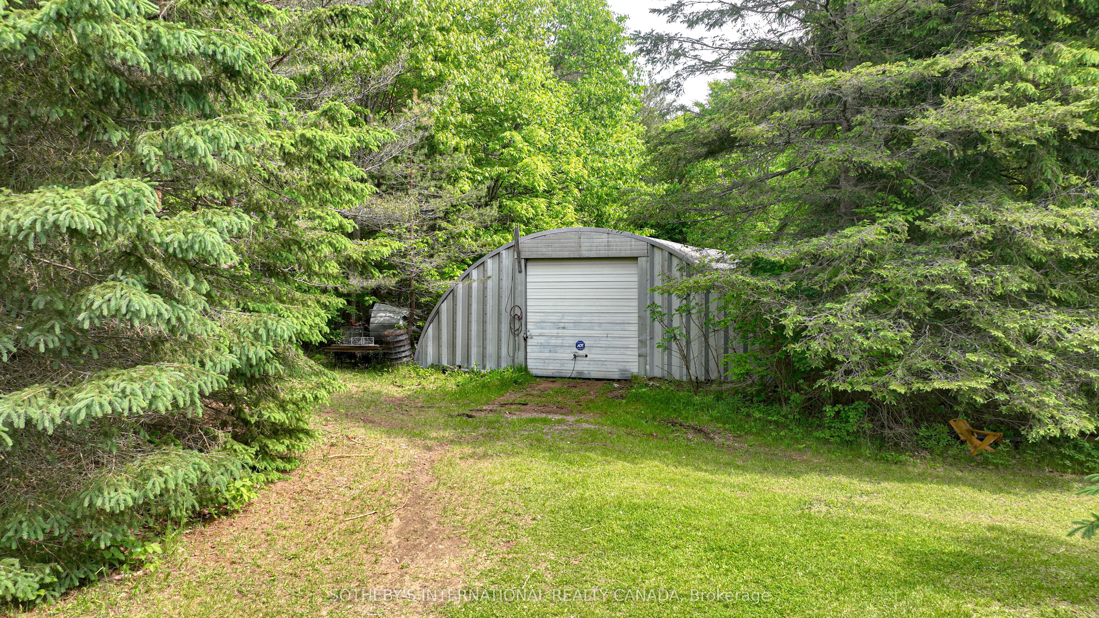 5789 4 Line Property Photo 8