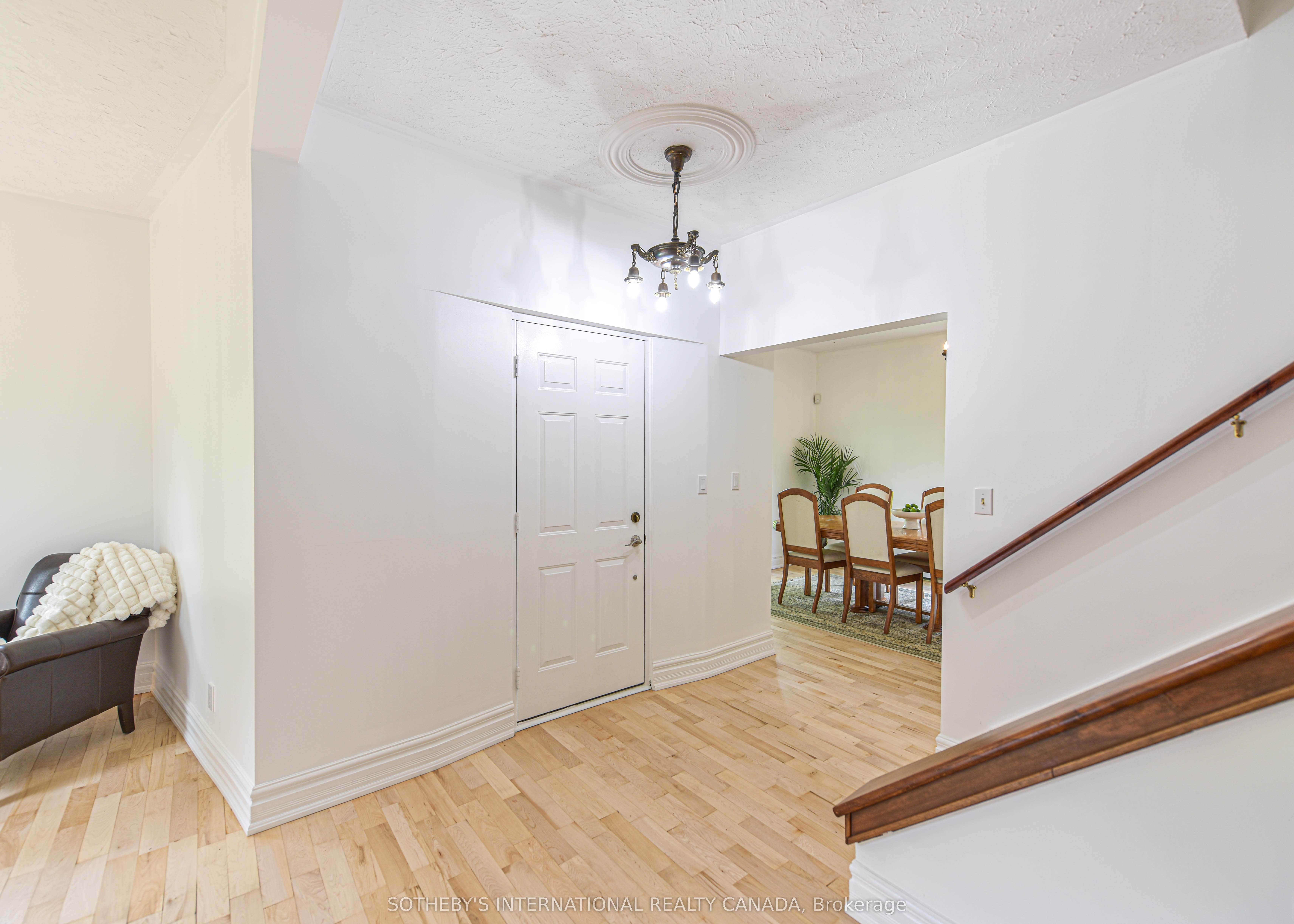 5789 4 Line Property Photo 13