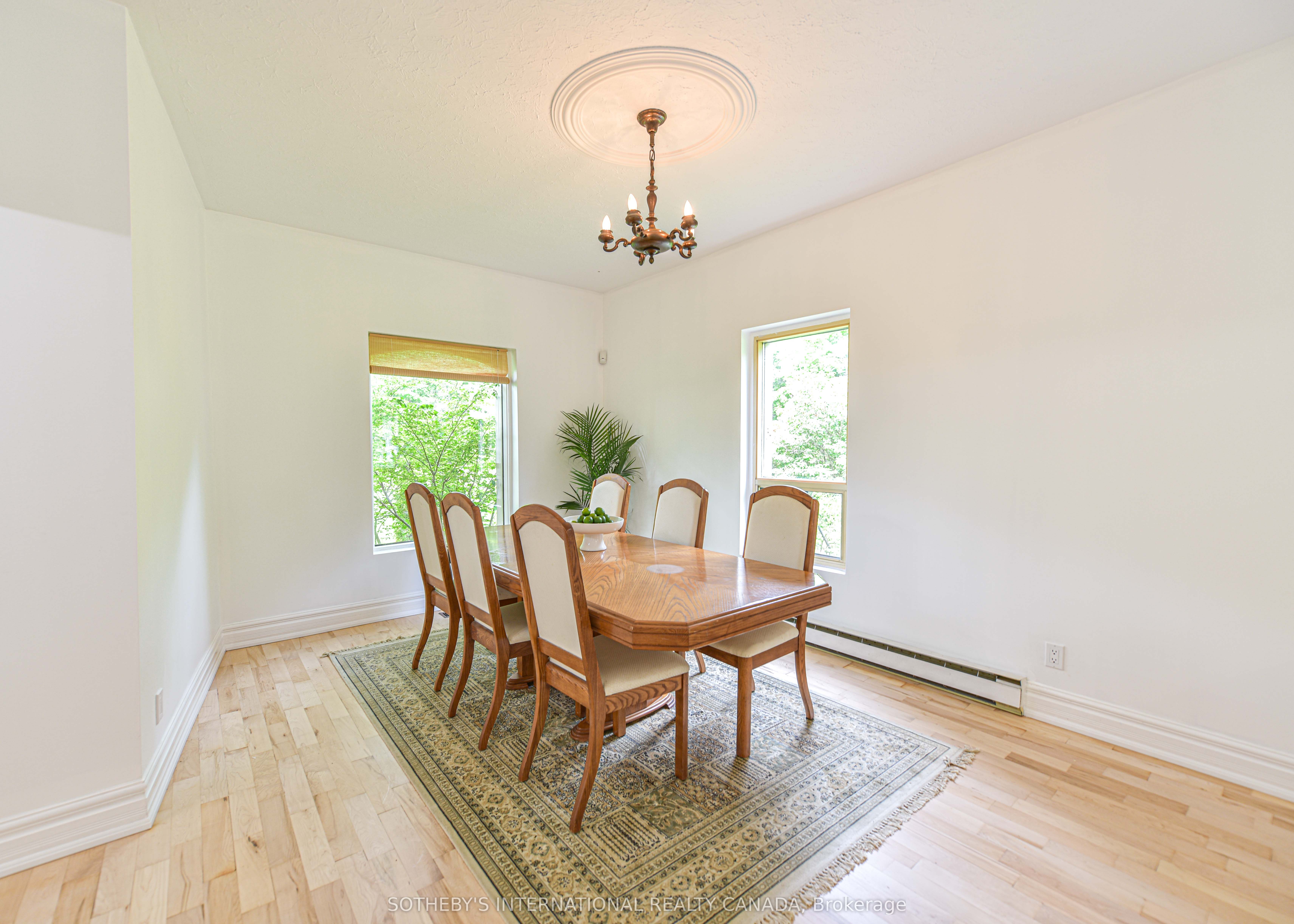 5789 4 Line Property Photo 16
