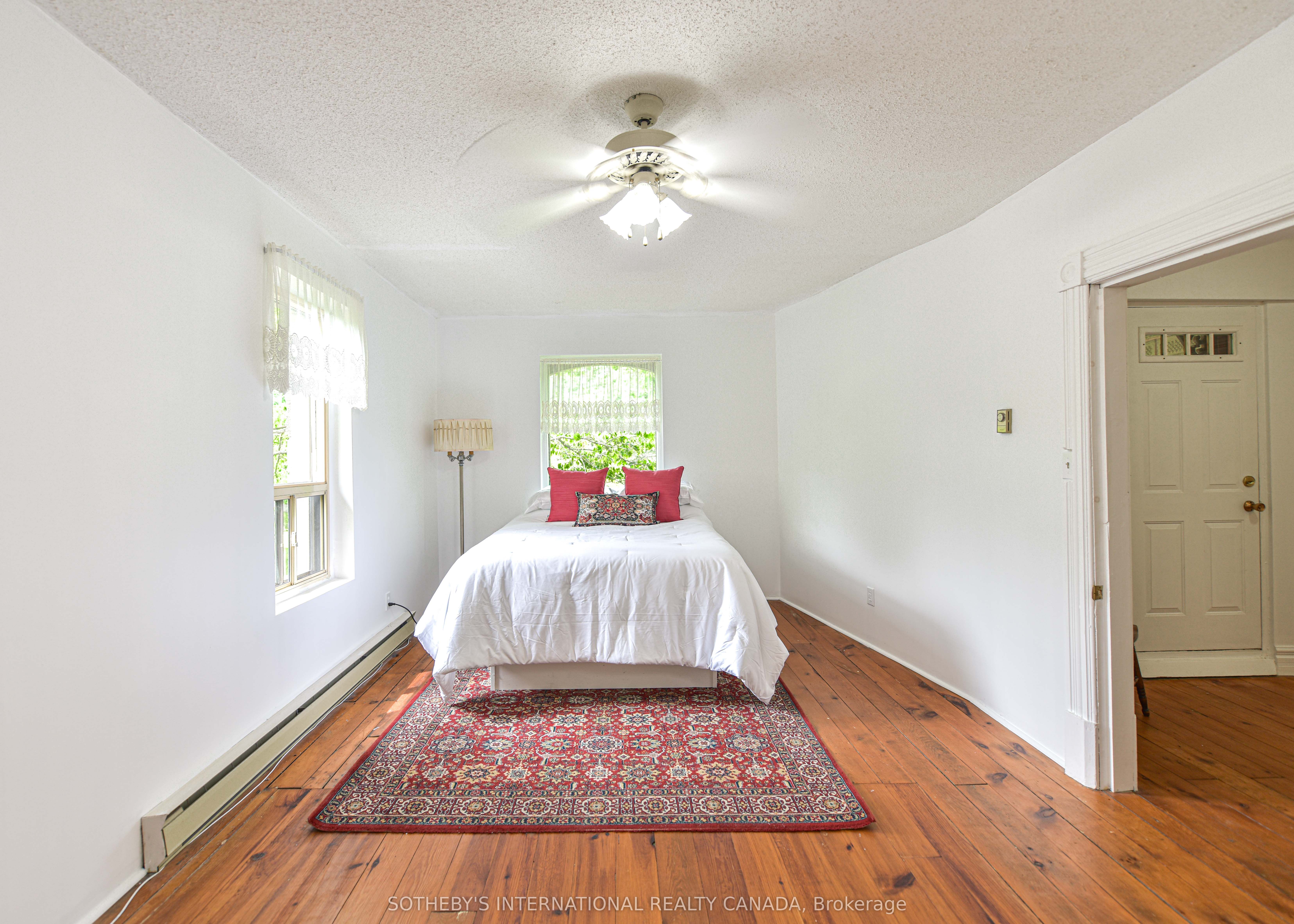 5789 4 Line Property Photo 32