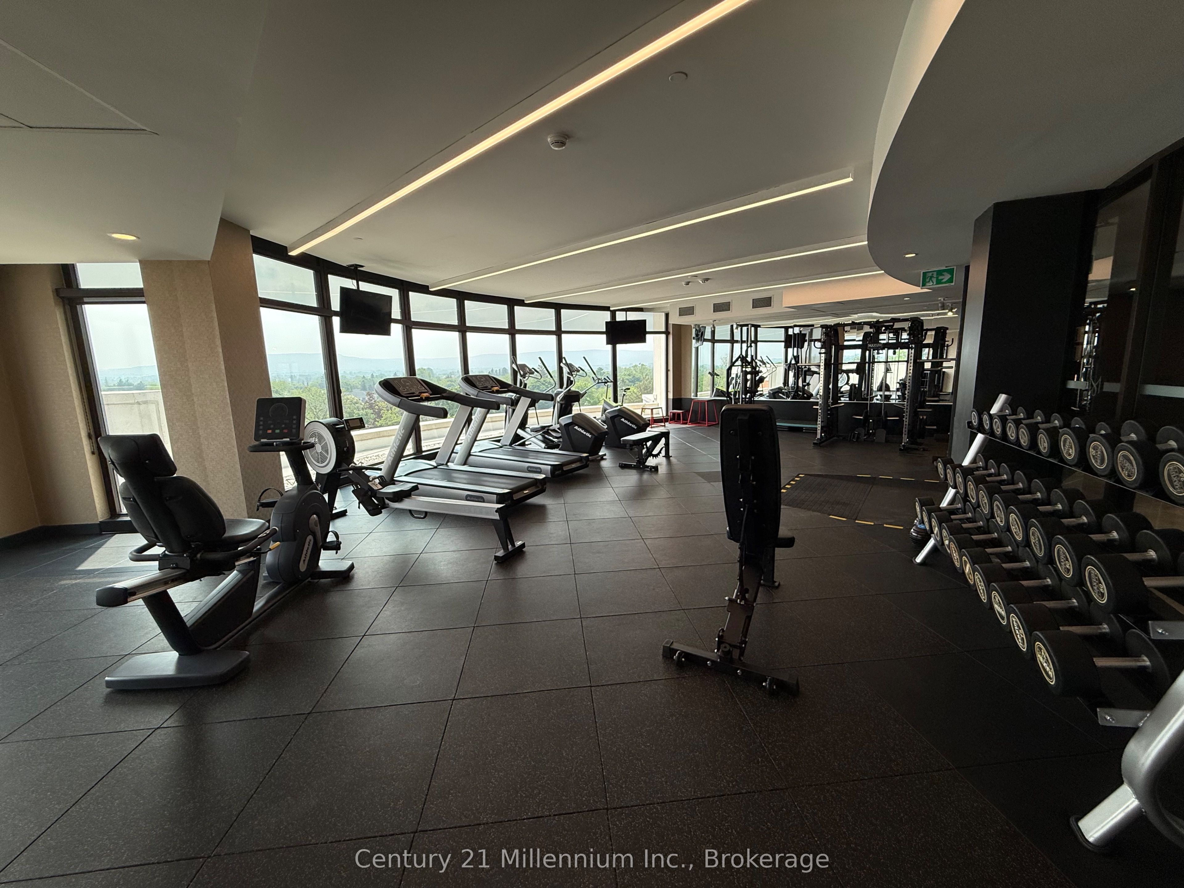 #208 - 1 Hume Street Property Photo 18