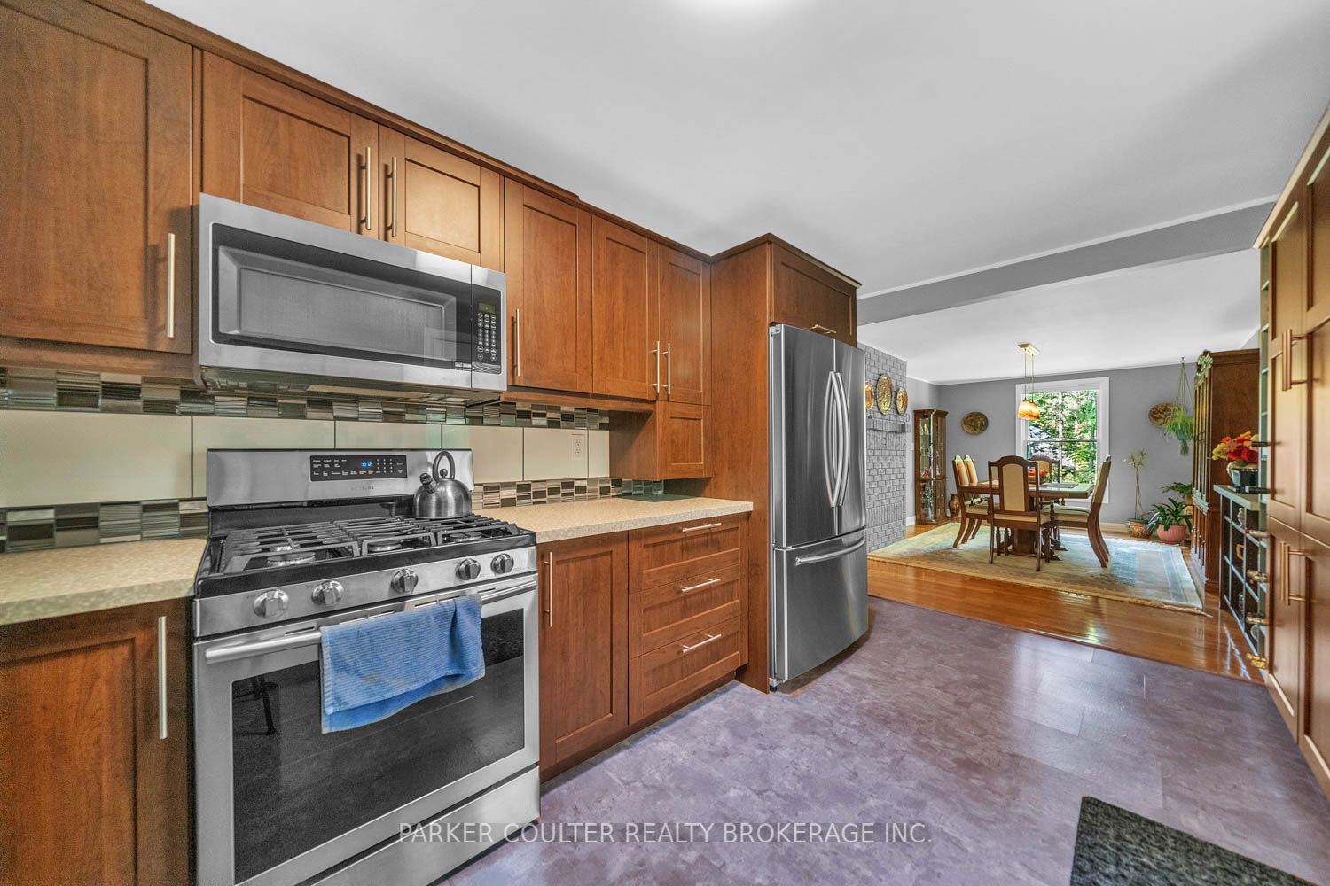11 Duquette Court Property Photo 12